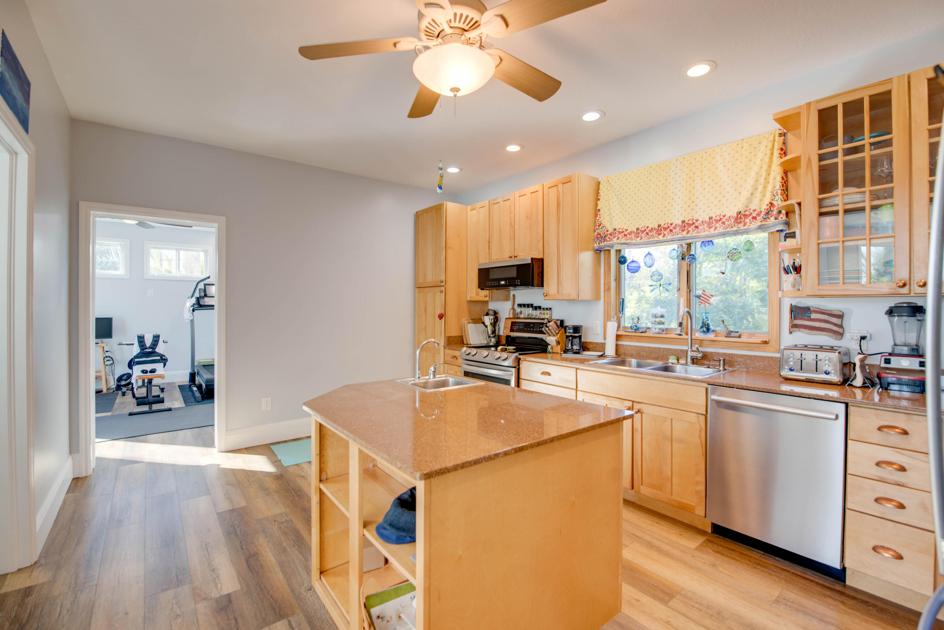 22822 John Silver Lane