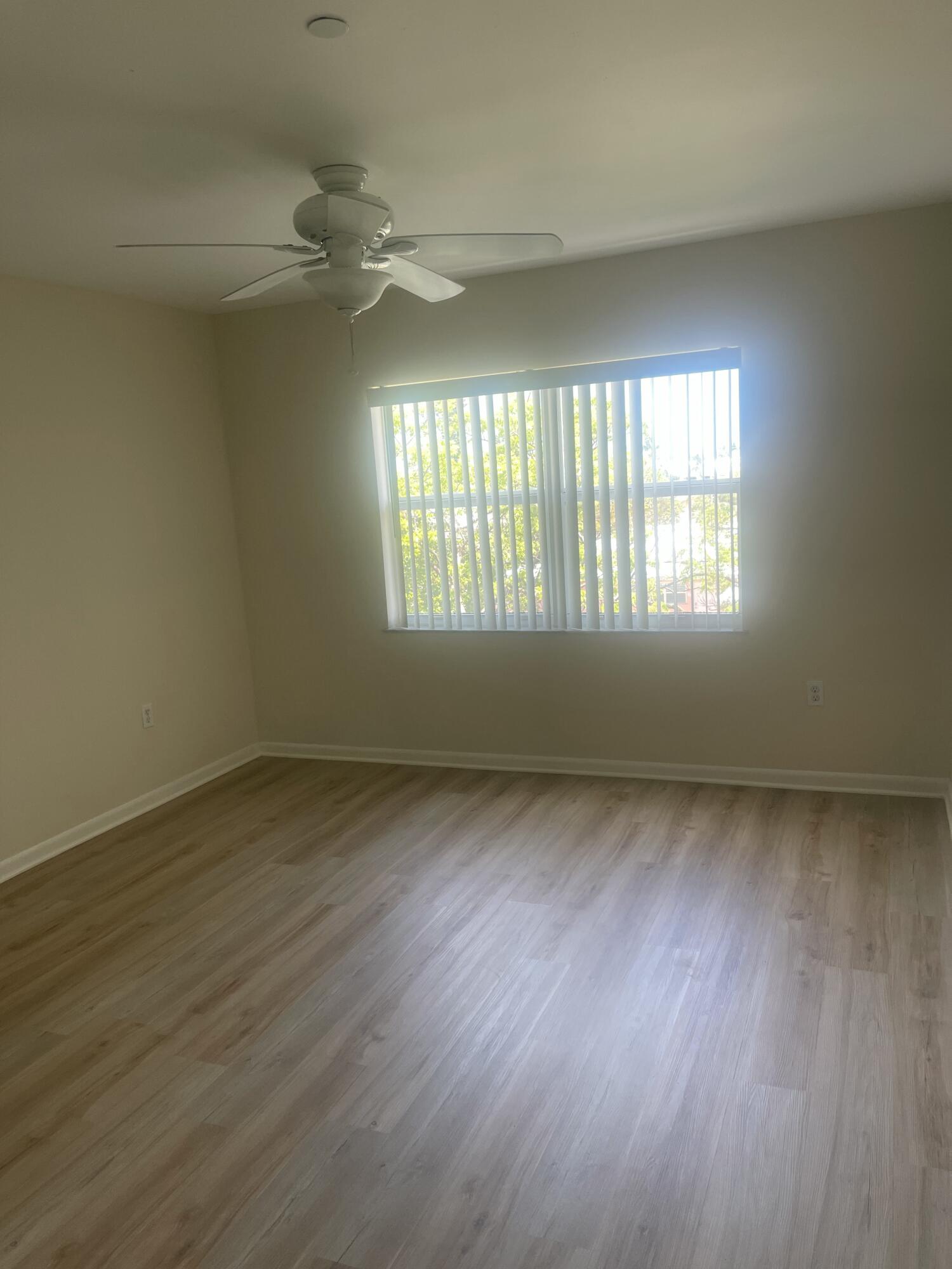 11290 Overseas Highway Unit: 3