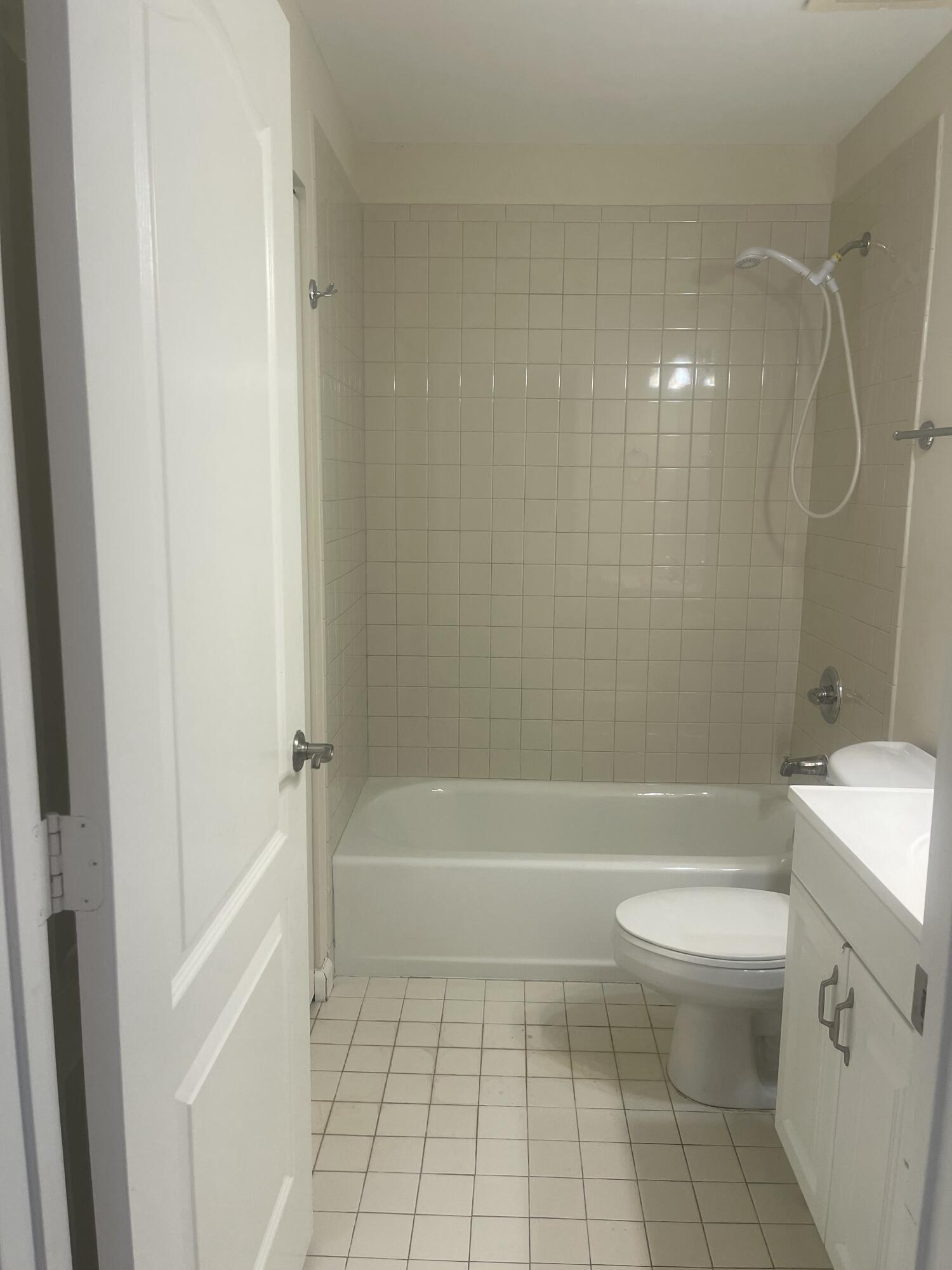 11290 Overseas Highway Unit: 3