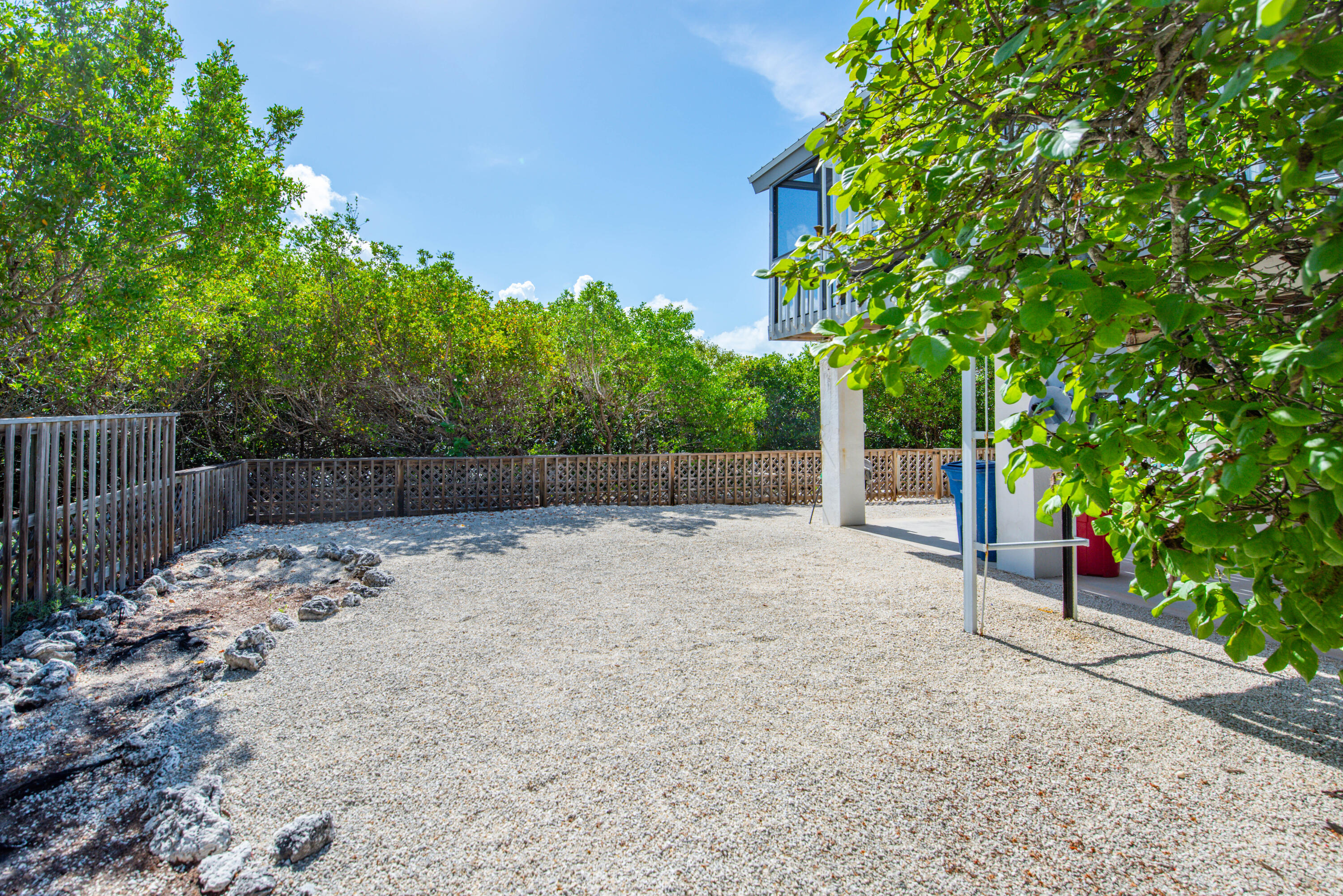681 W Indies Drive