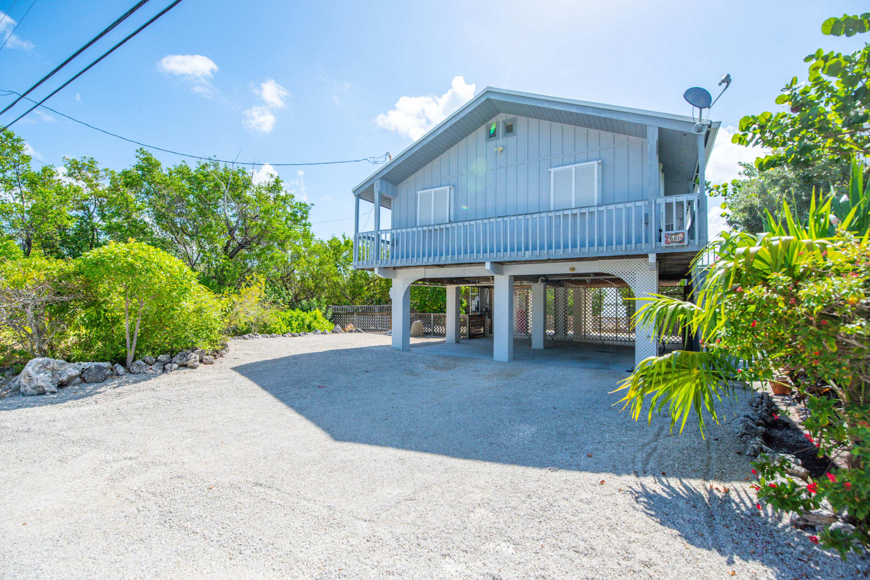 681 W Indies Drive