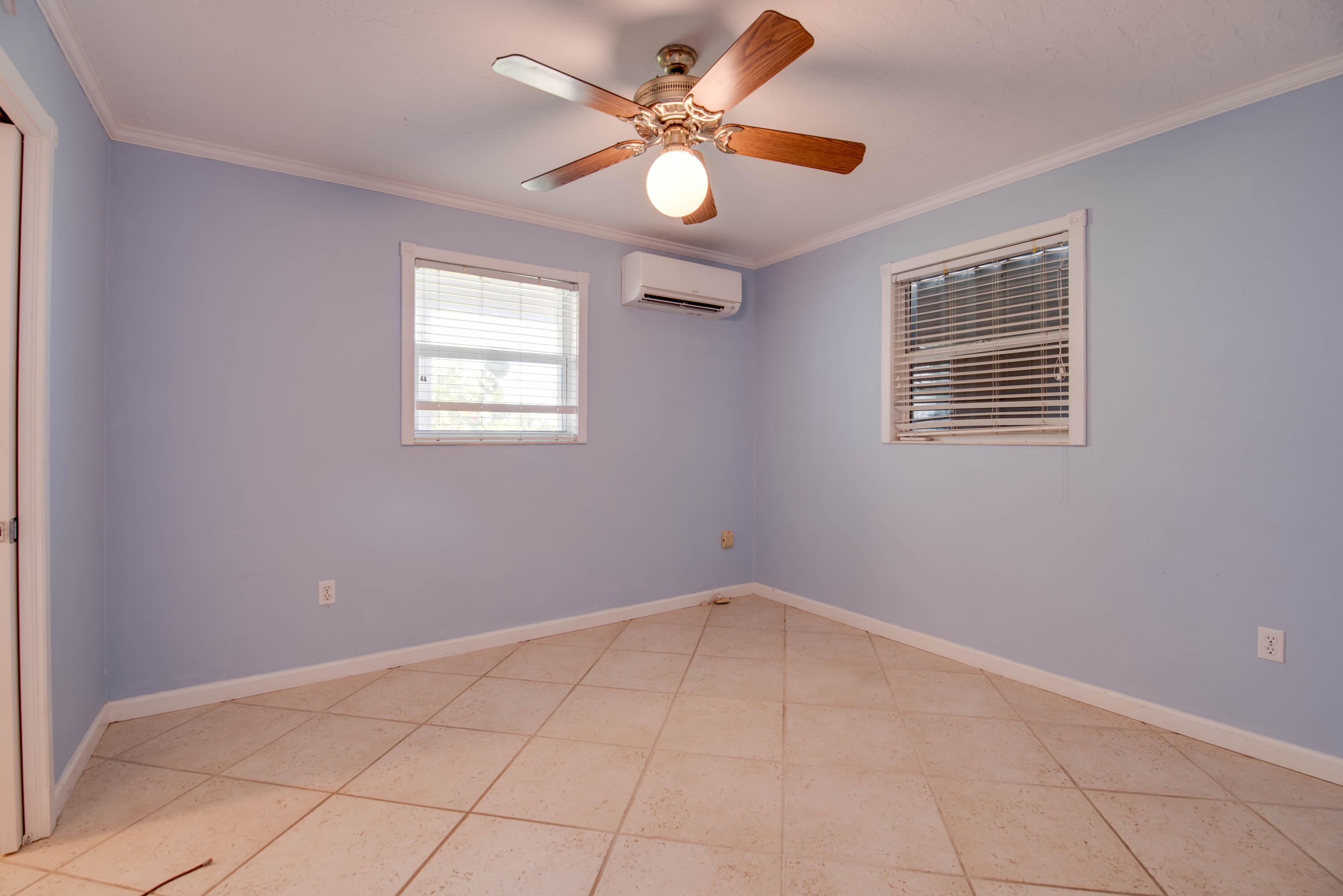 681 W Indies Drive