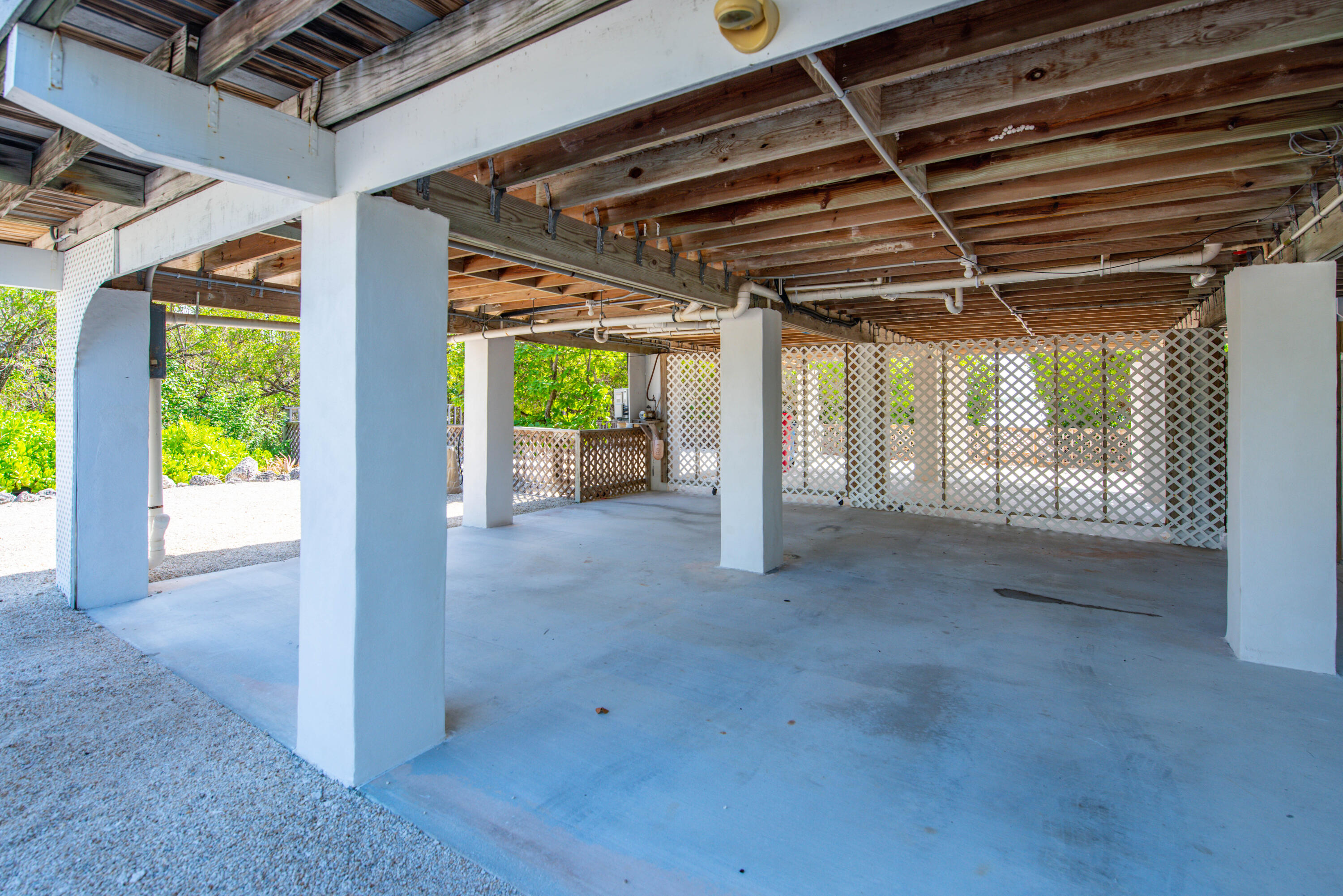 681 W Indies Drive