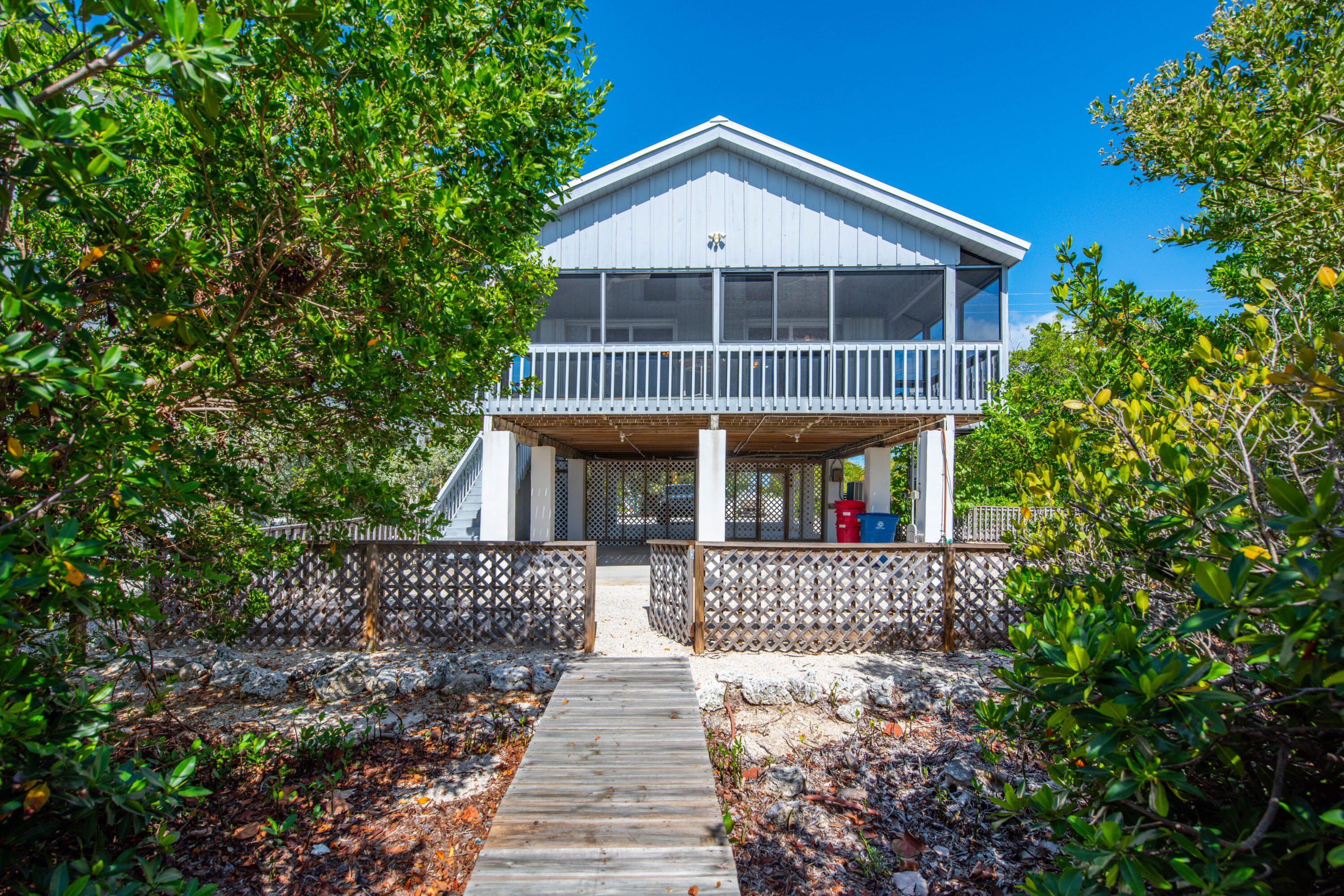 681 W Indies Drive