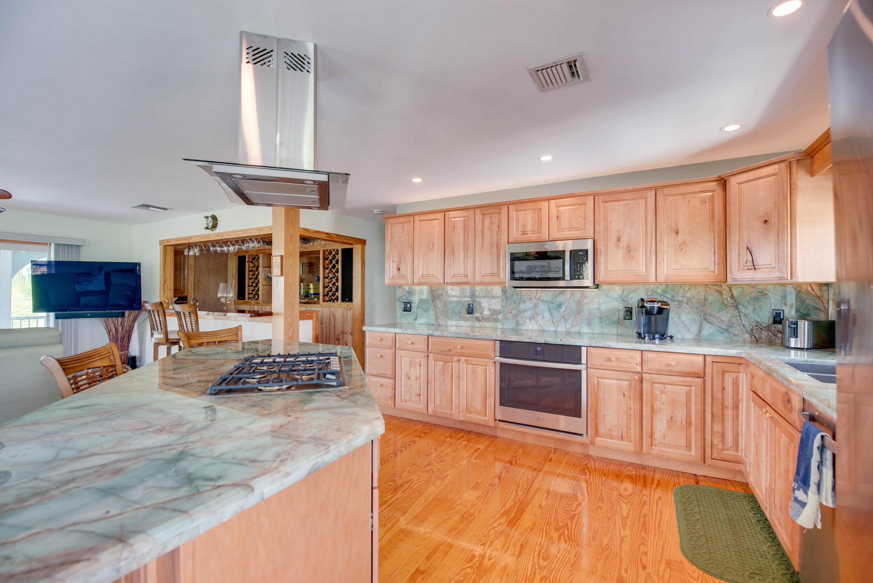 29436 Independence Avenue