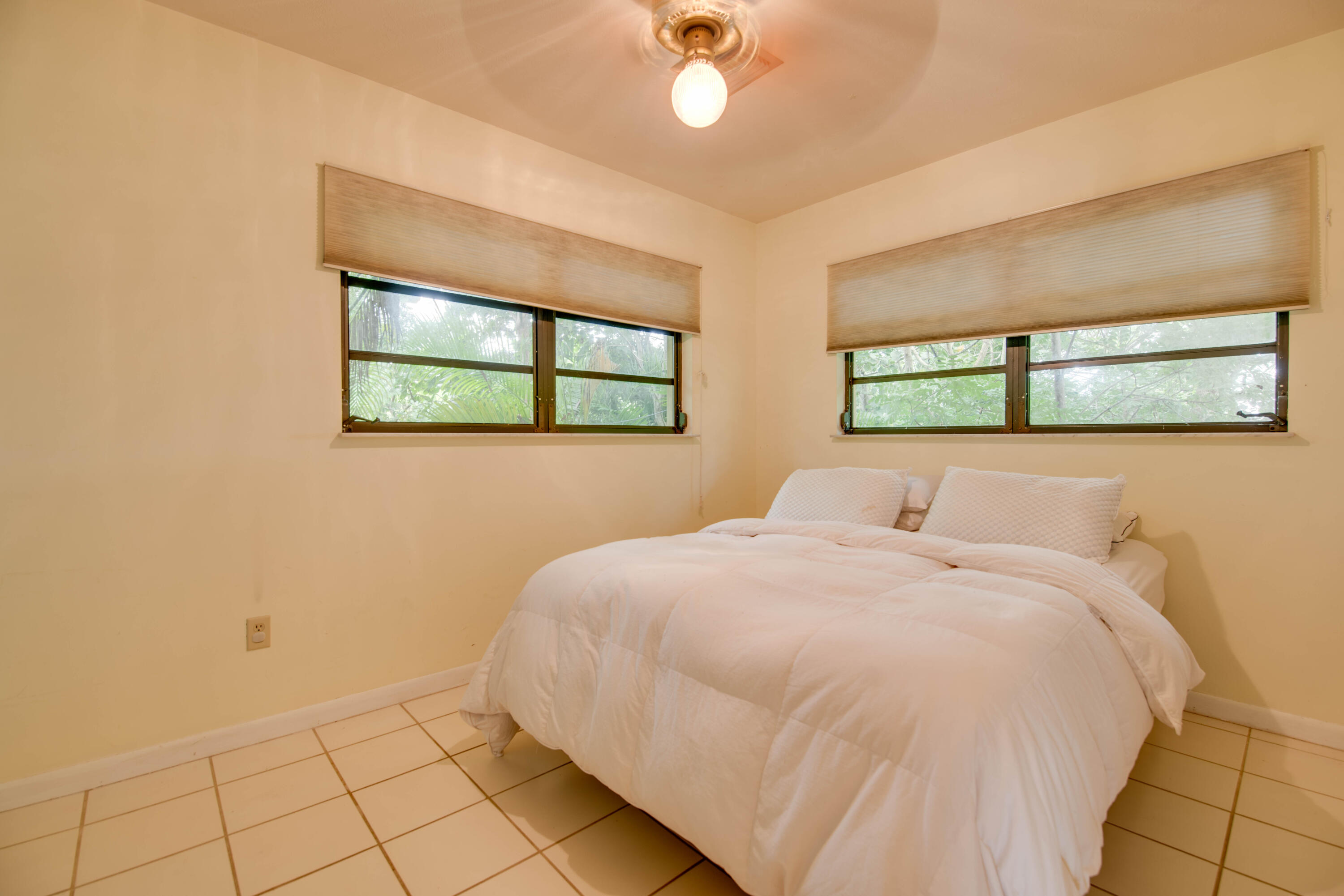 29850 Journeys End Road