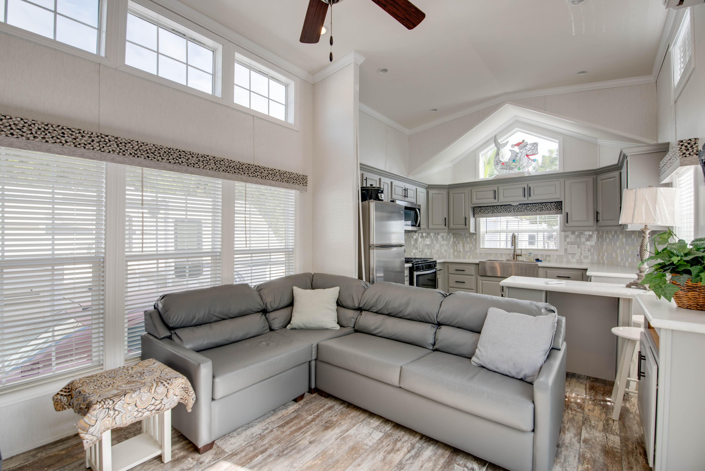 29859 Overseas Highway Unit: 37