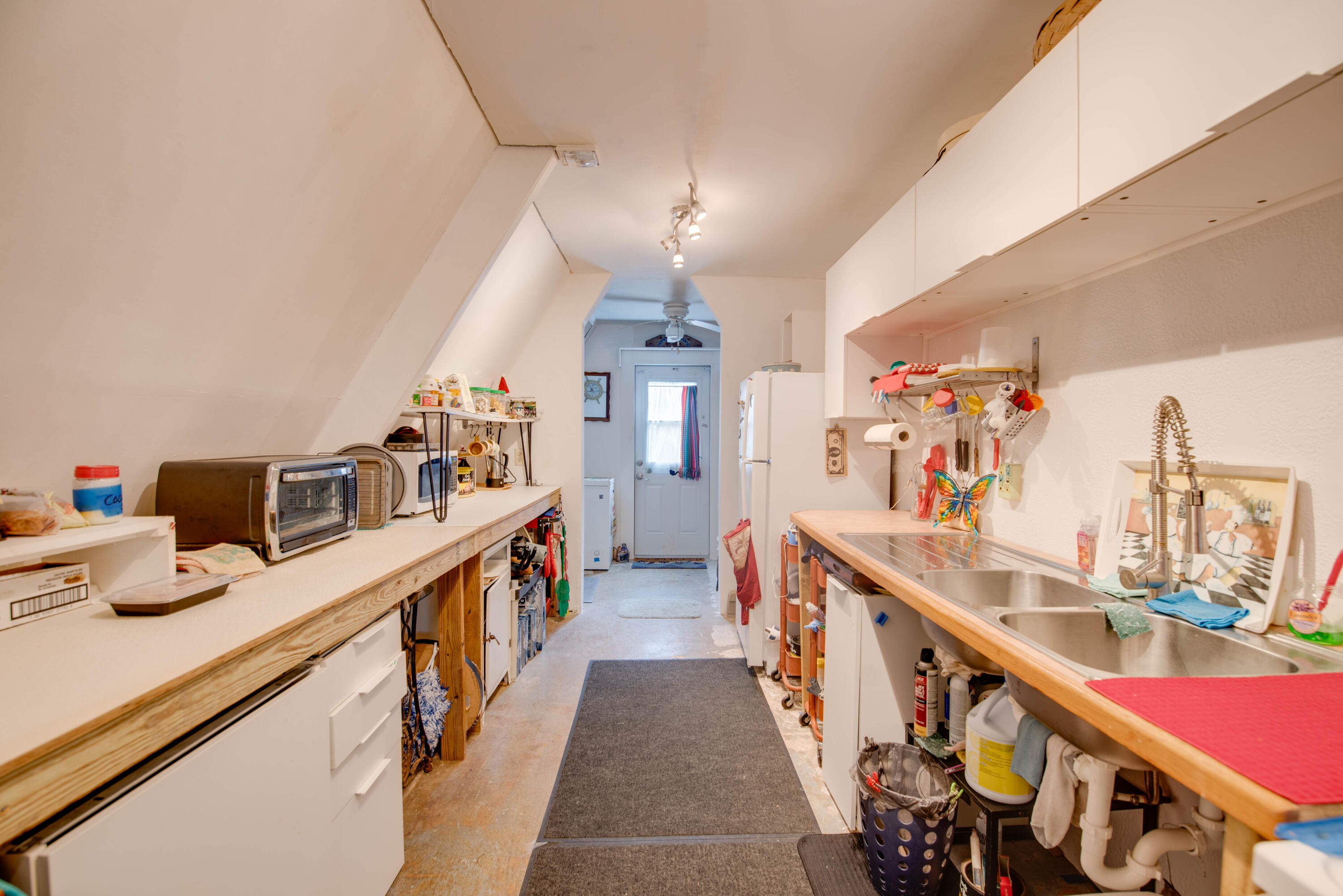 31033 Hibiscus Drive