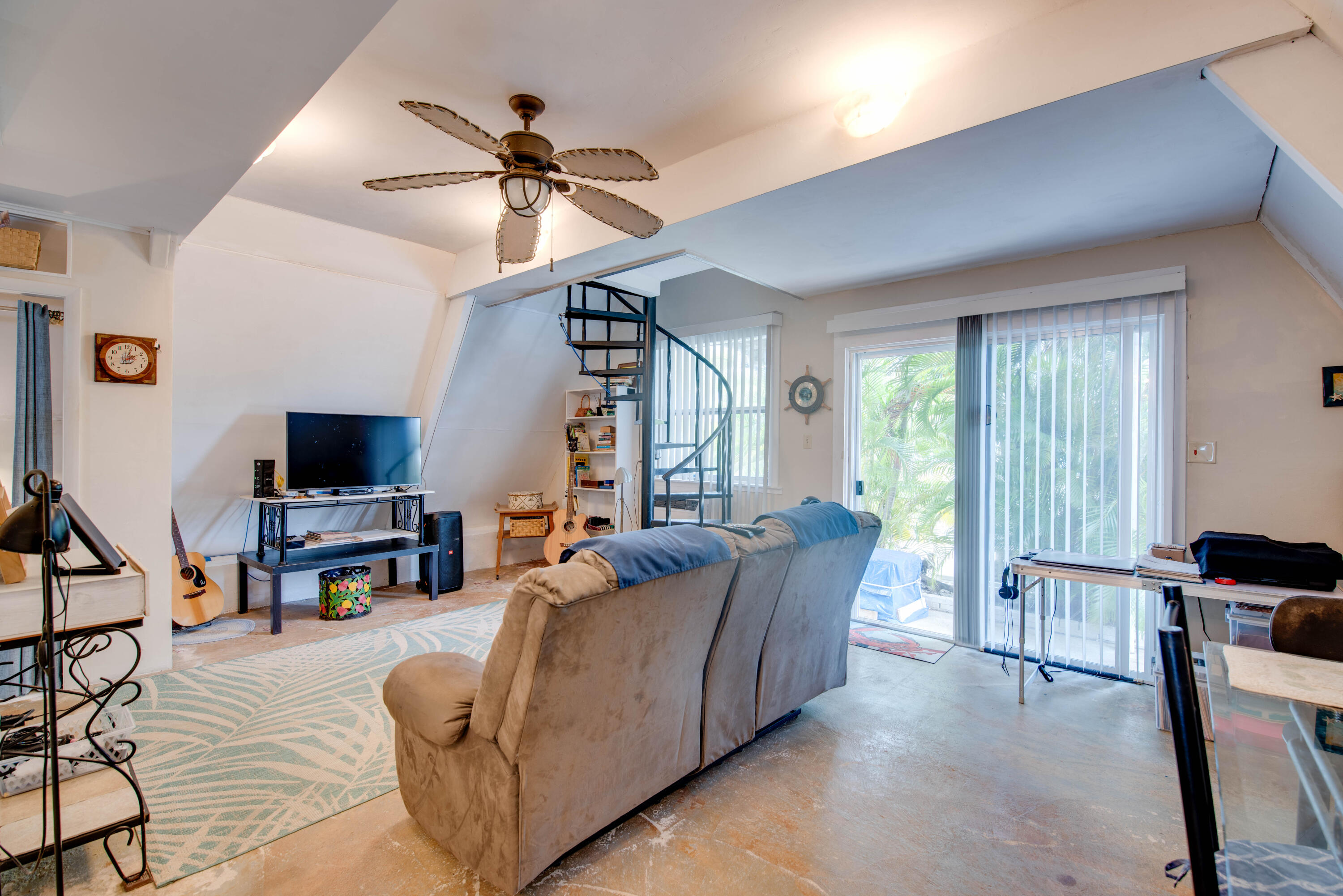 31033 Hibiscus Drive