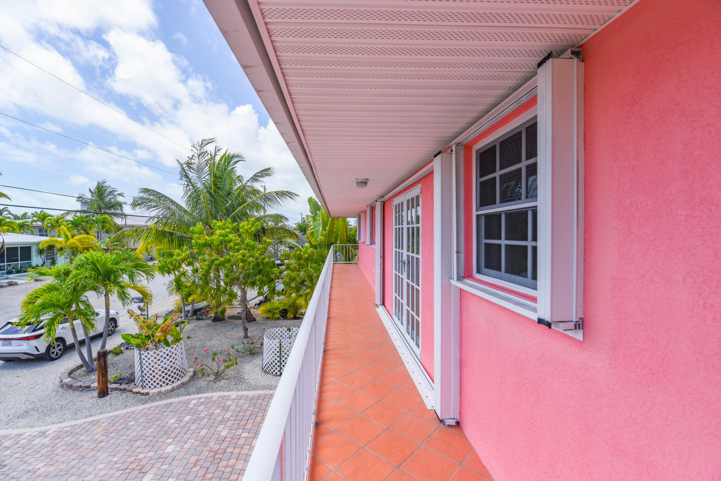 29635 Saratoga Avenue