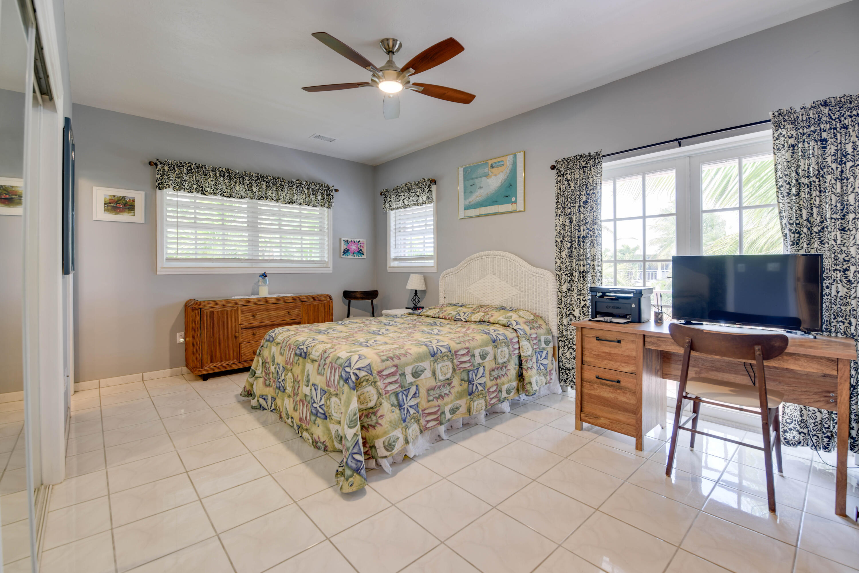 29635 Saratoga Avenue