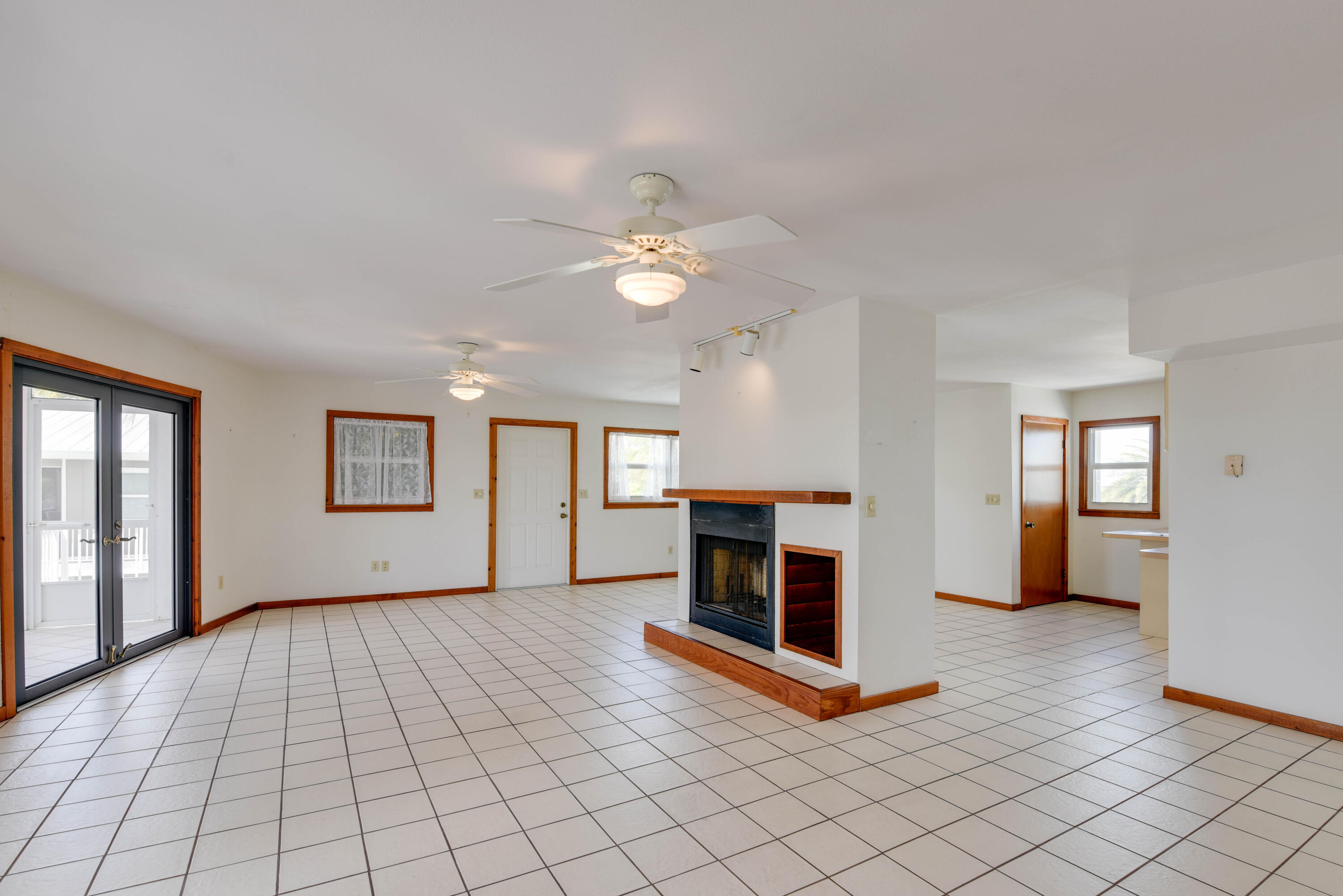 29664 Saratoga Avenue