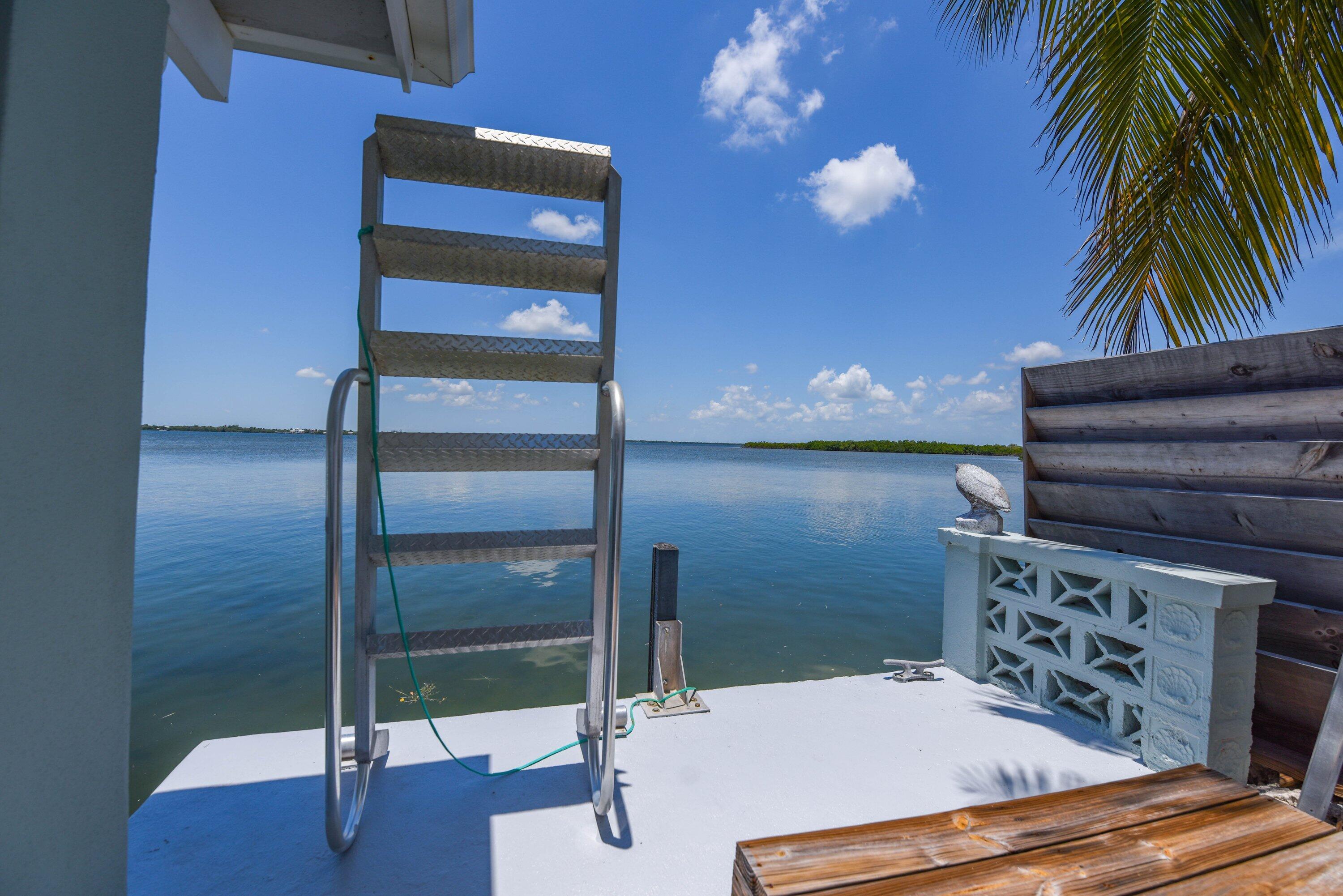 1136 W Shore Drive