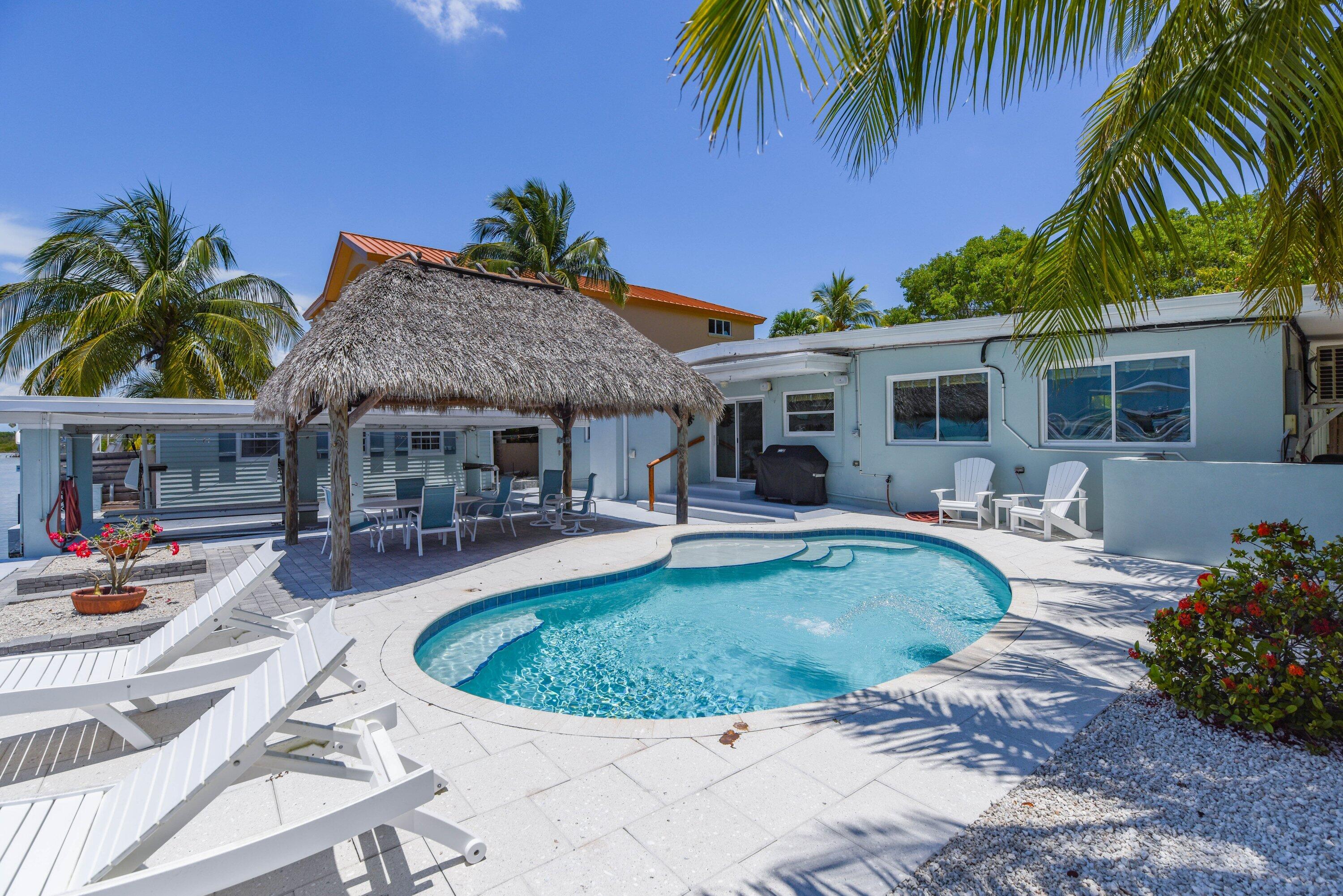 1136 W Shore Drive