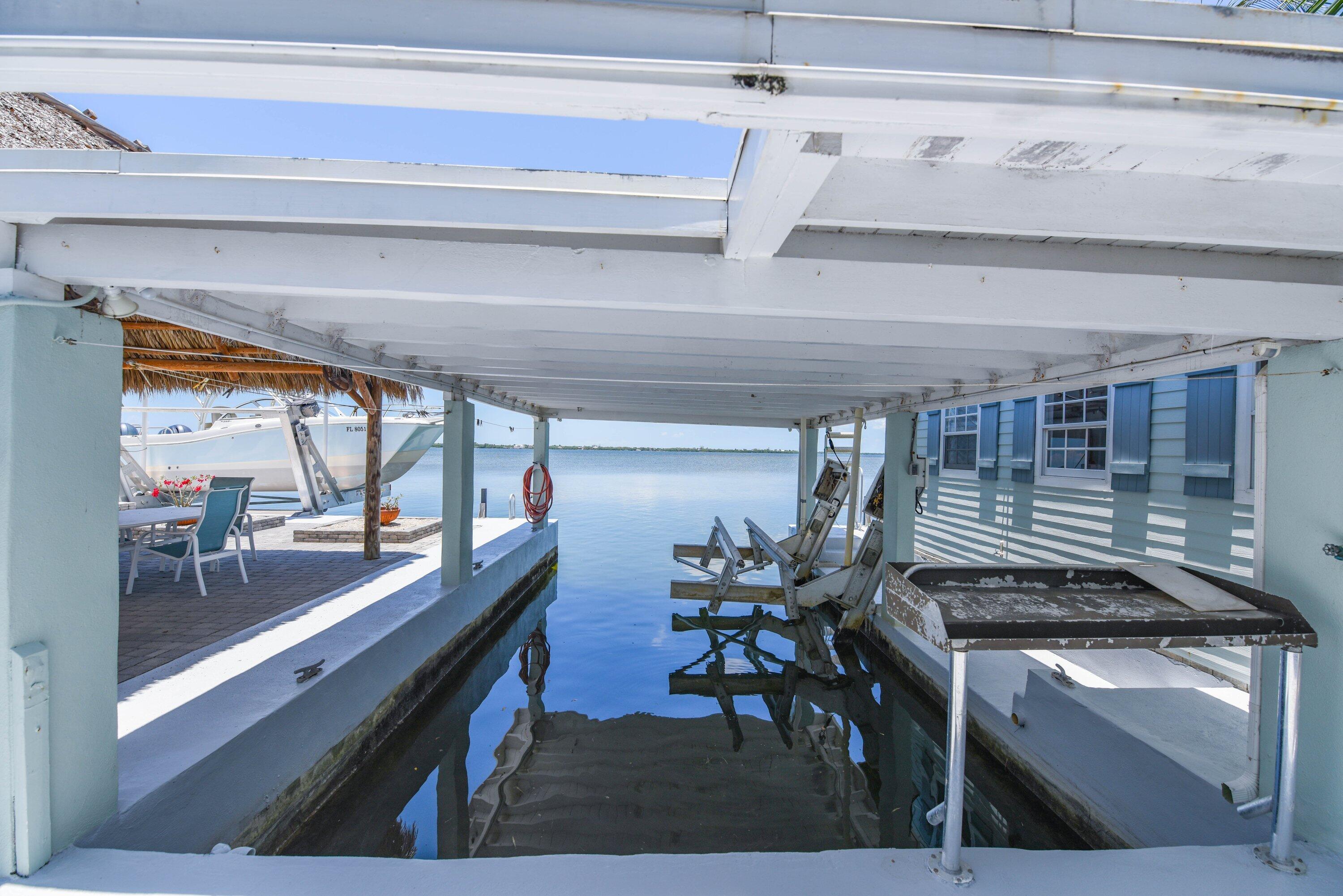 1136 W Shore Drive