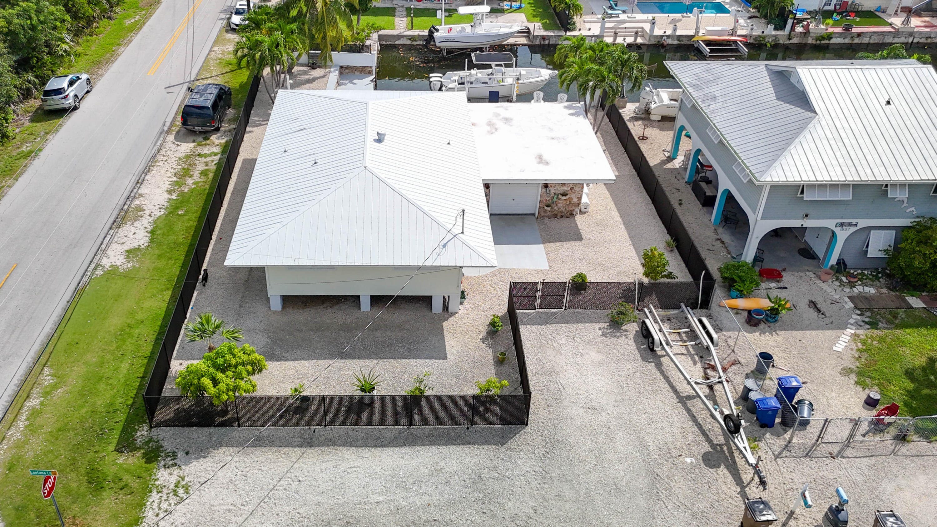 1669 Lantana Lane