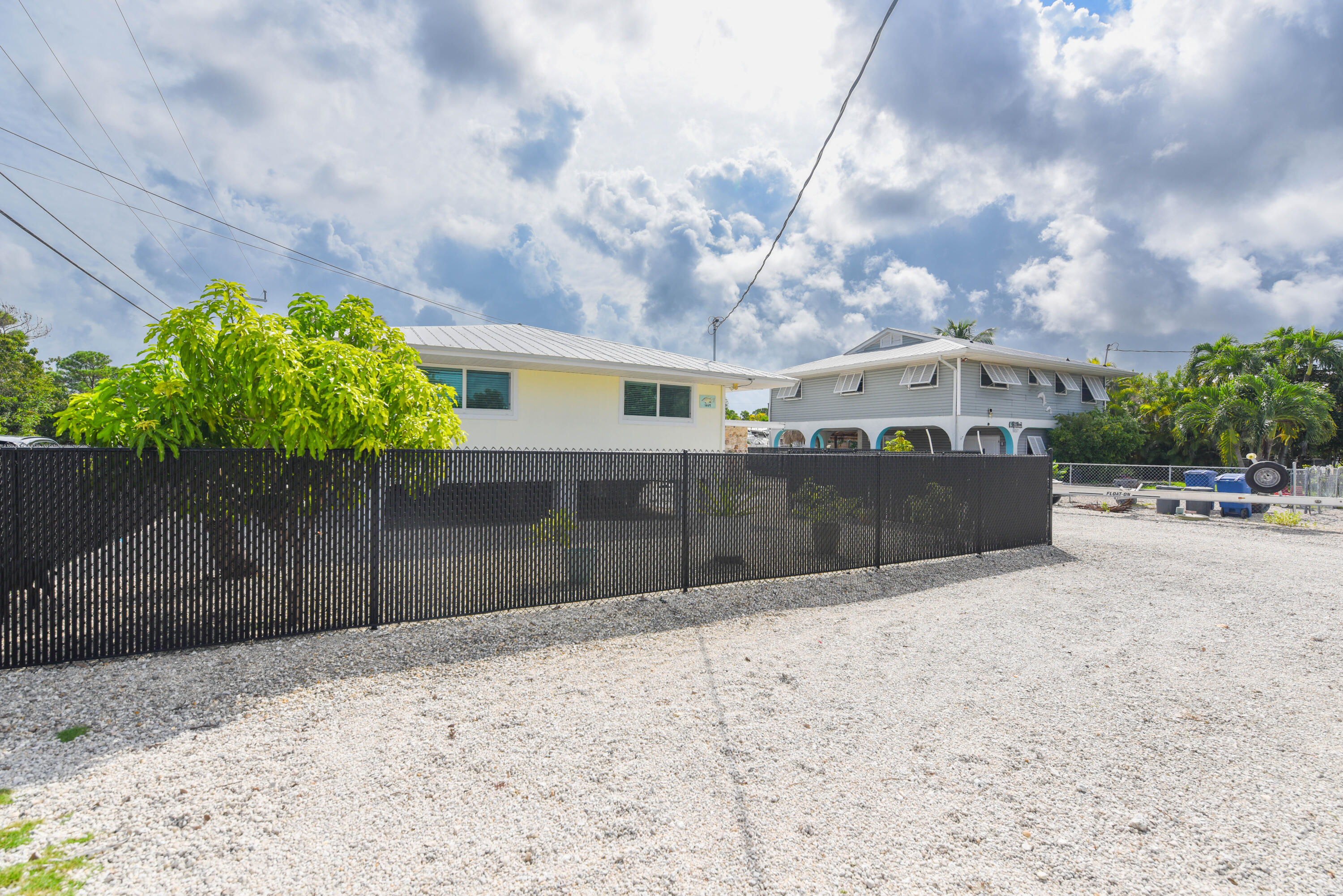 1669 Lantana Lane