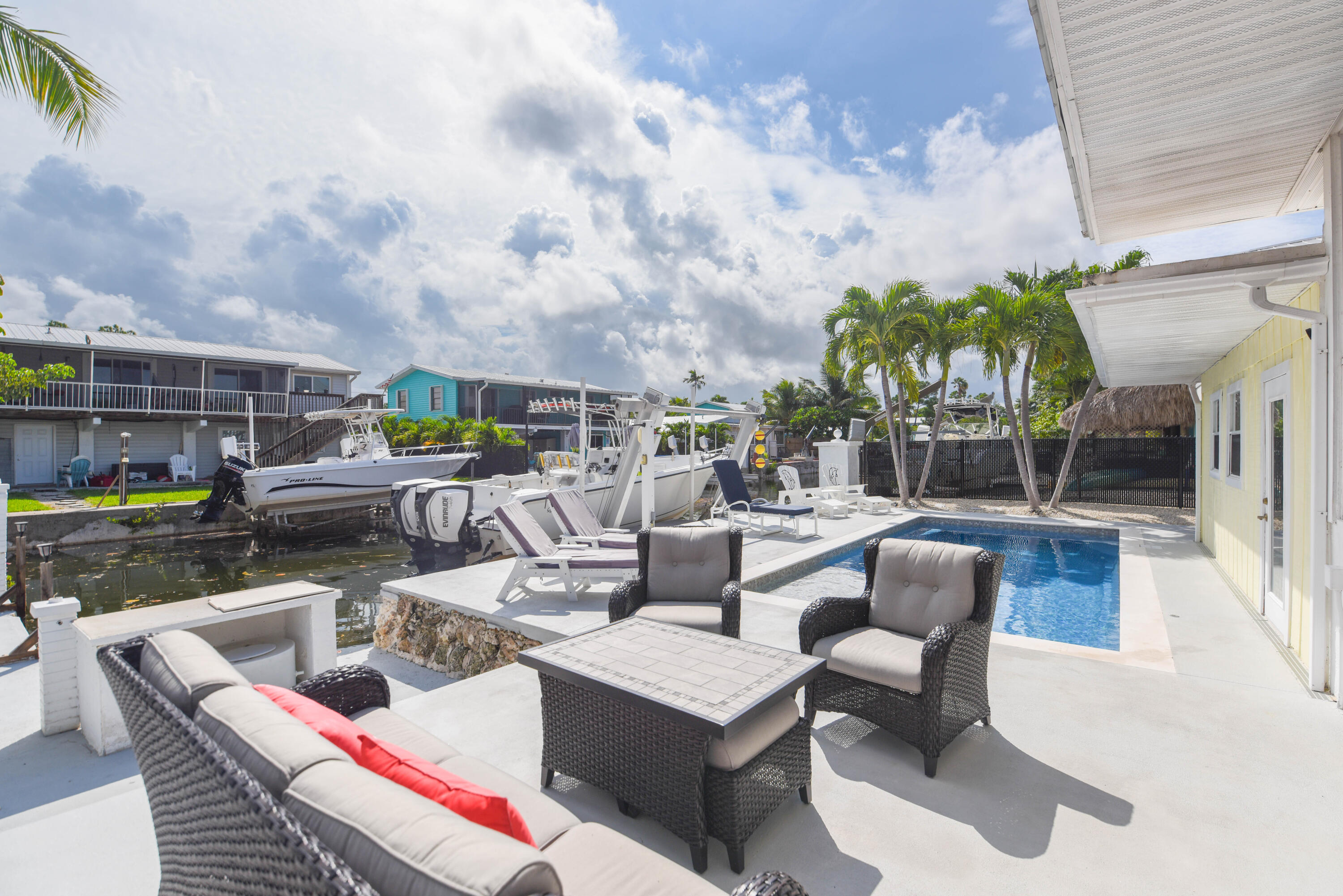 1669 Lantana Lane