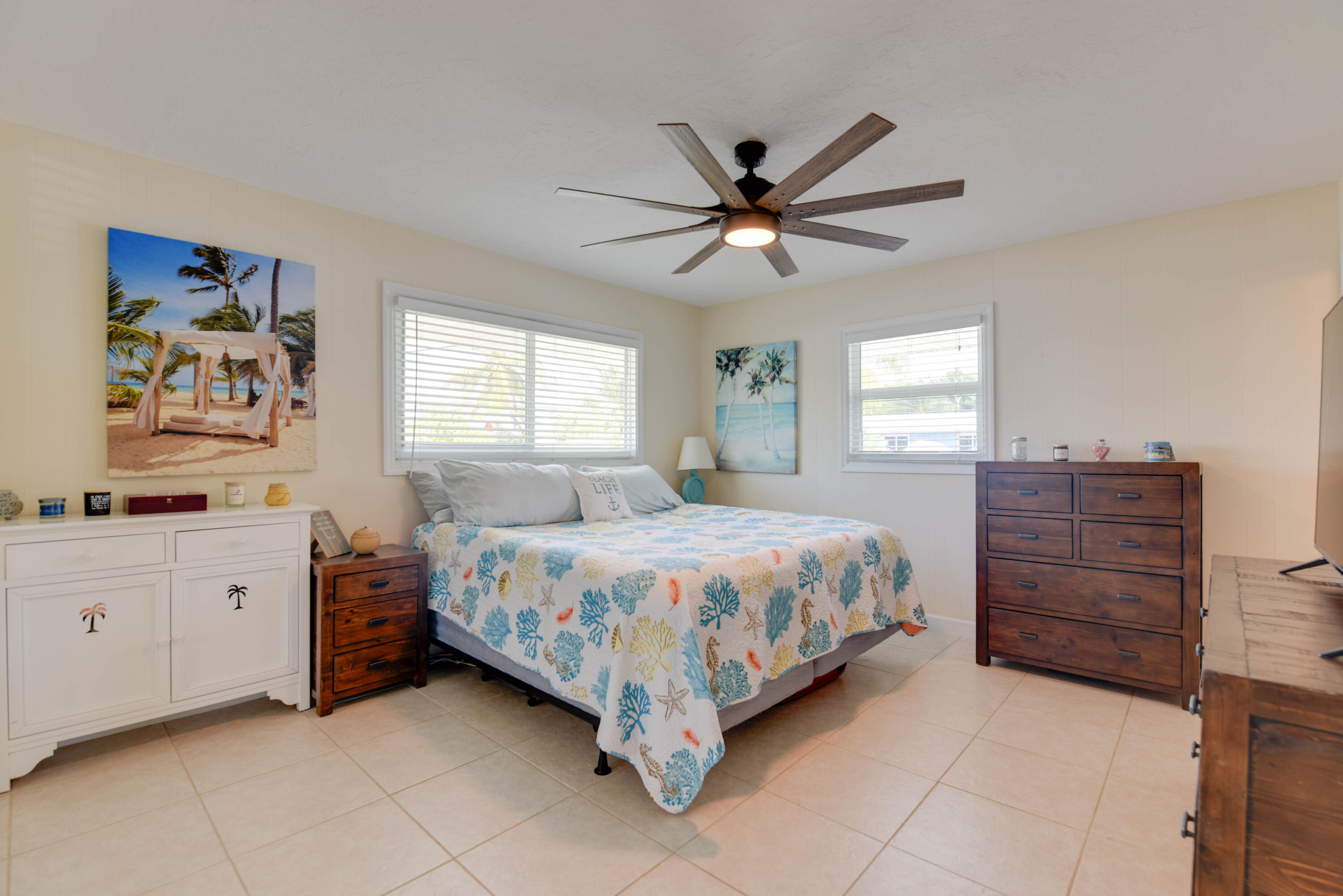 1669 Lantana Lane