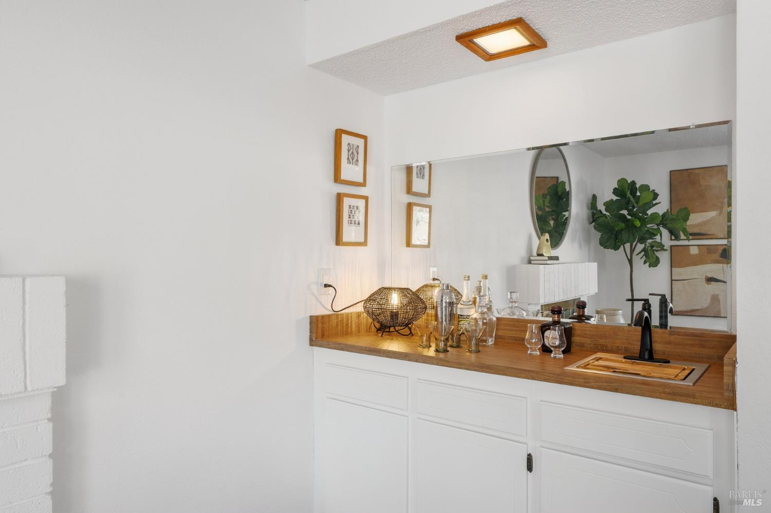 350 Notre Dame Drive, Vallejo