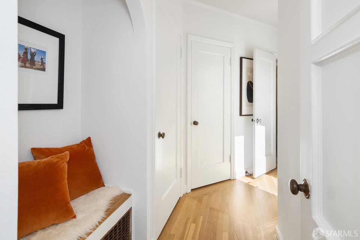 887 Cayuga Avenue, San Francisco