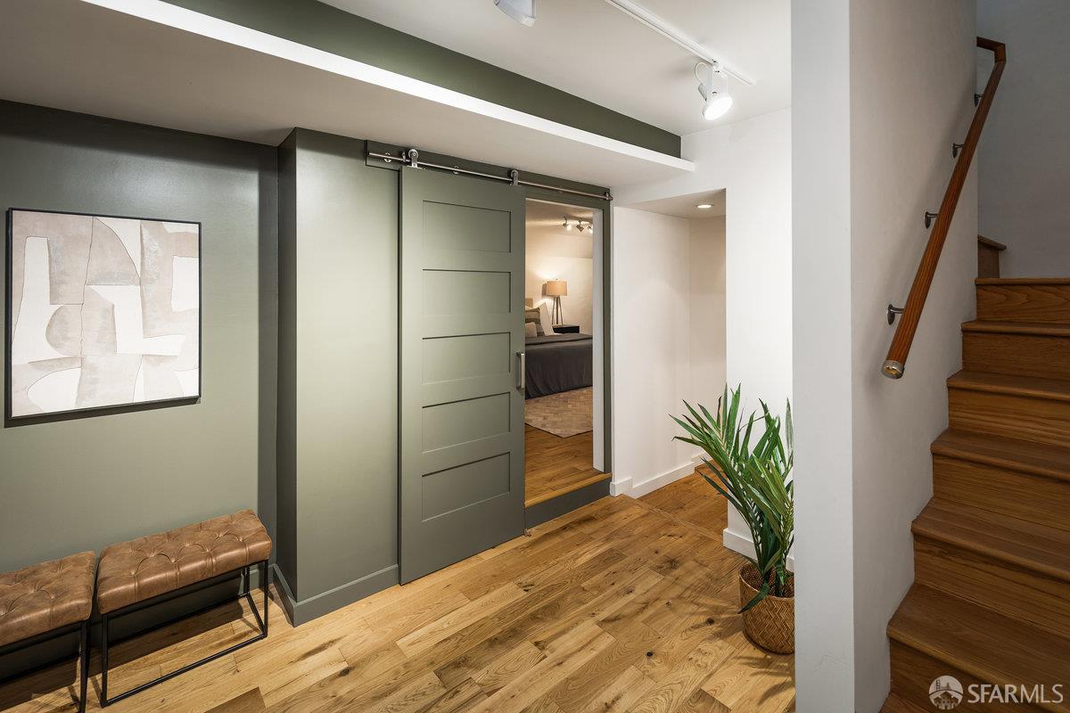 887 Cayuga Avenue, San Francisco