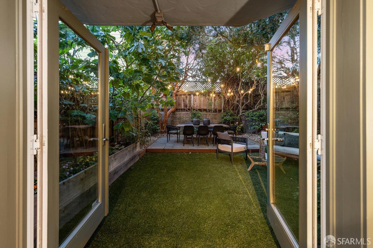 887 Cayuga Avenue, San Francisco