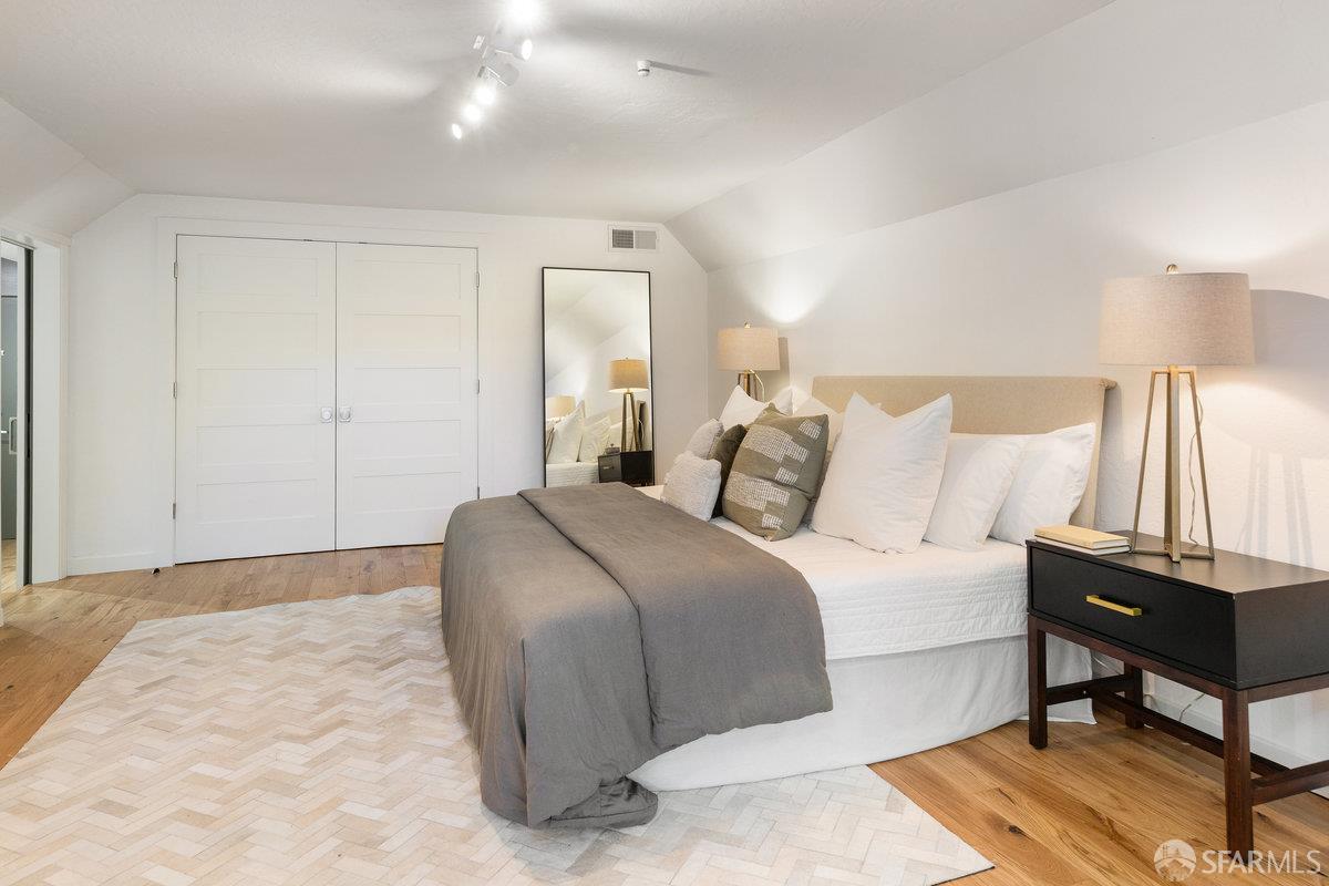 887 Cayuga Avenue, San Francisco