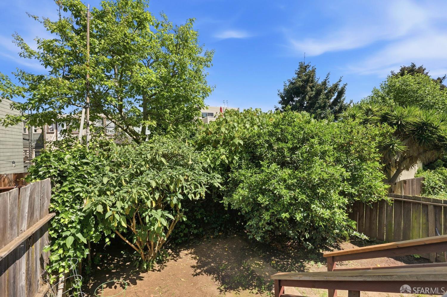 1770-1772 Quesada Avenue