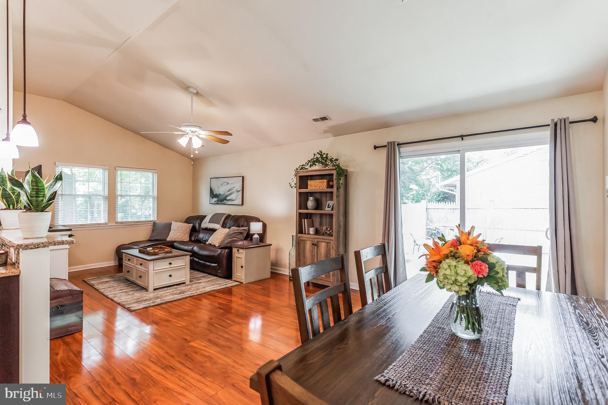 285 OAKTREE DRIVE