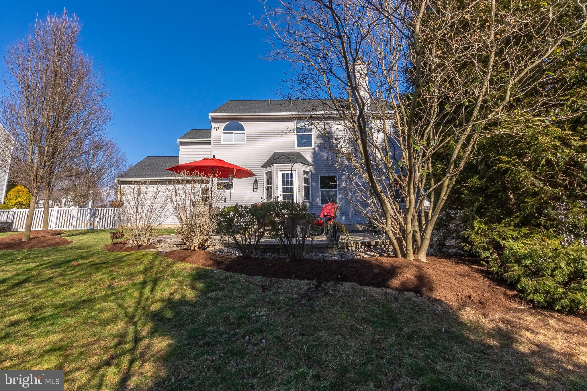 1019 RIVERWALK DRIVE