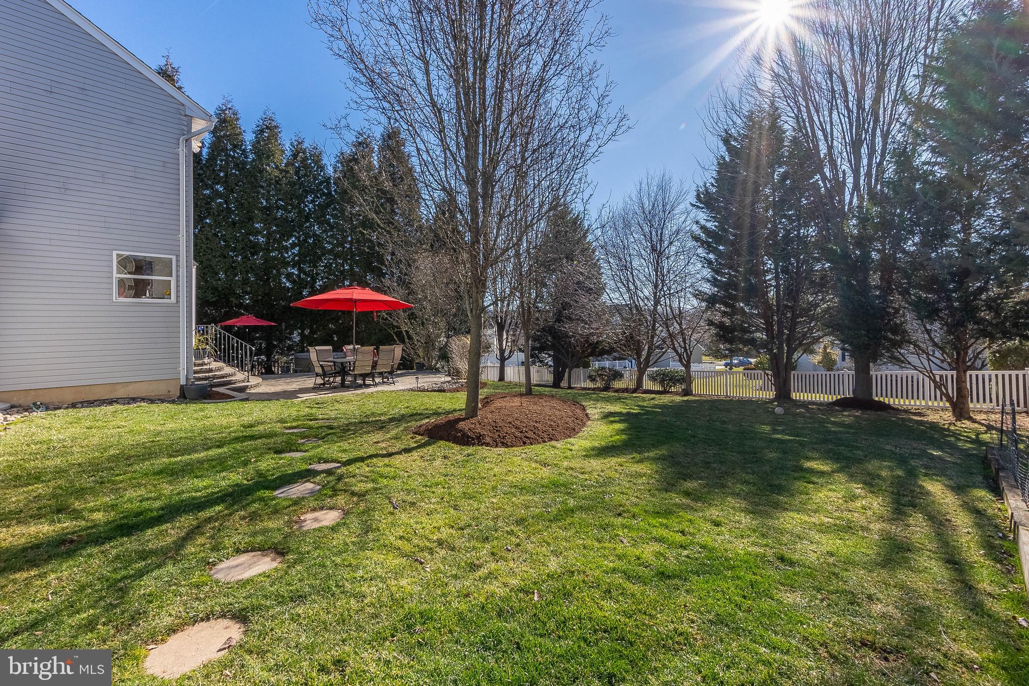 1019 RIVERWALK DRIVE