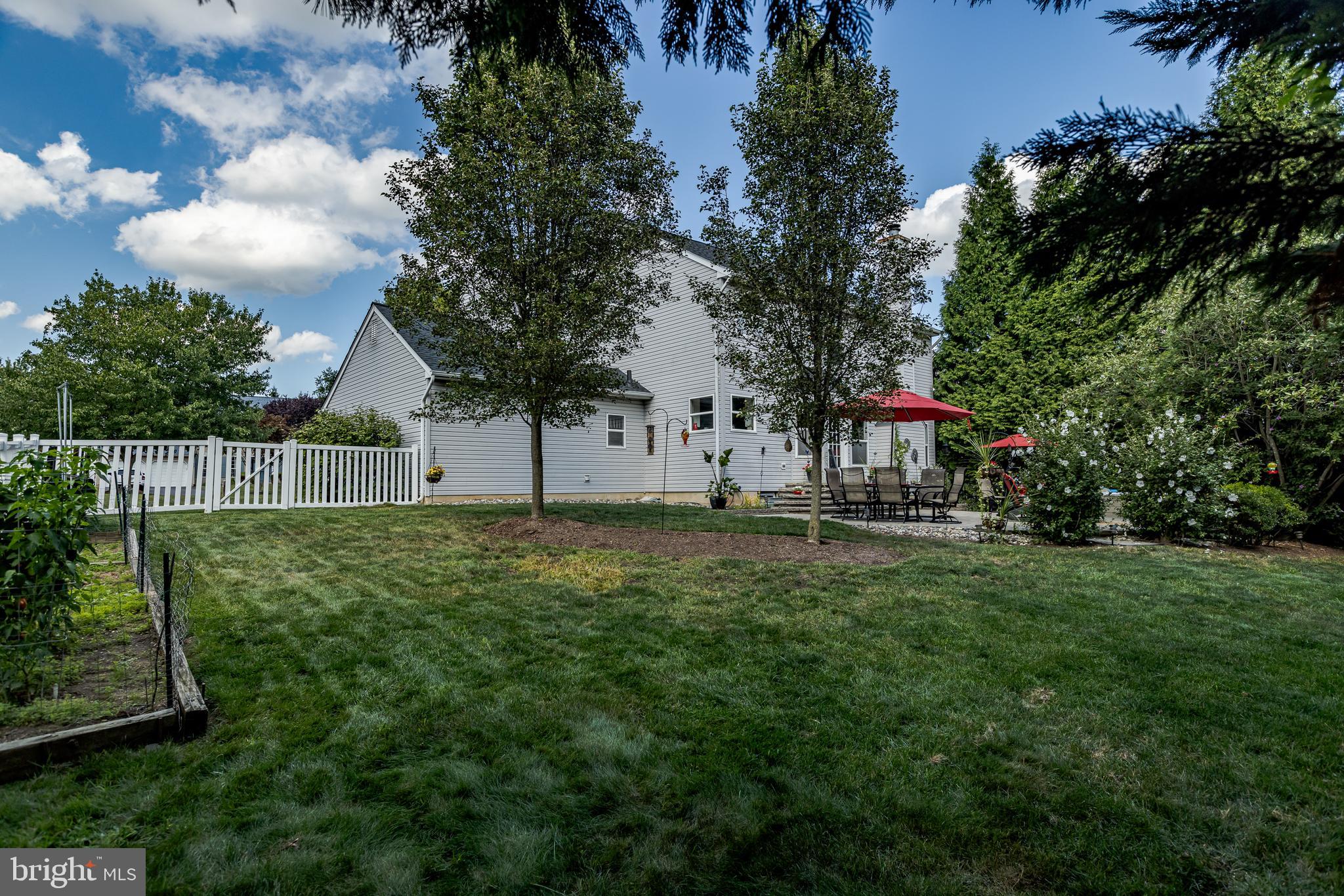 1019 RIVERWALK DRIVE