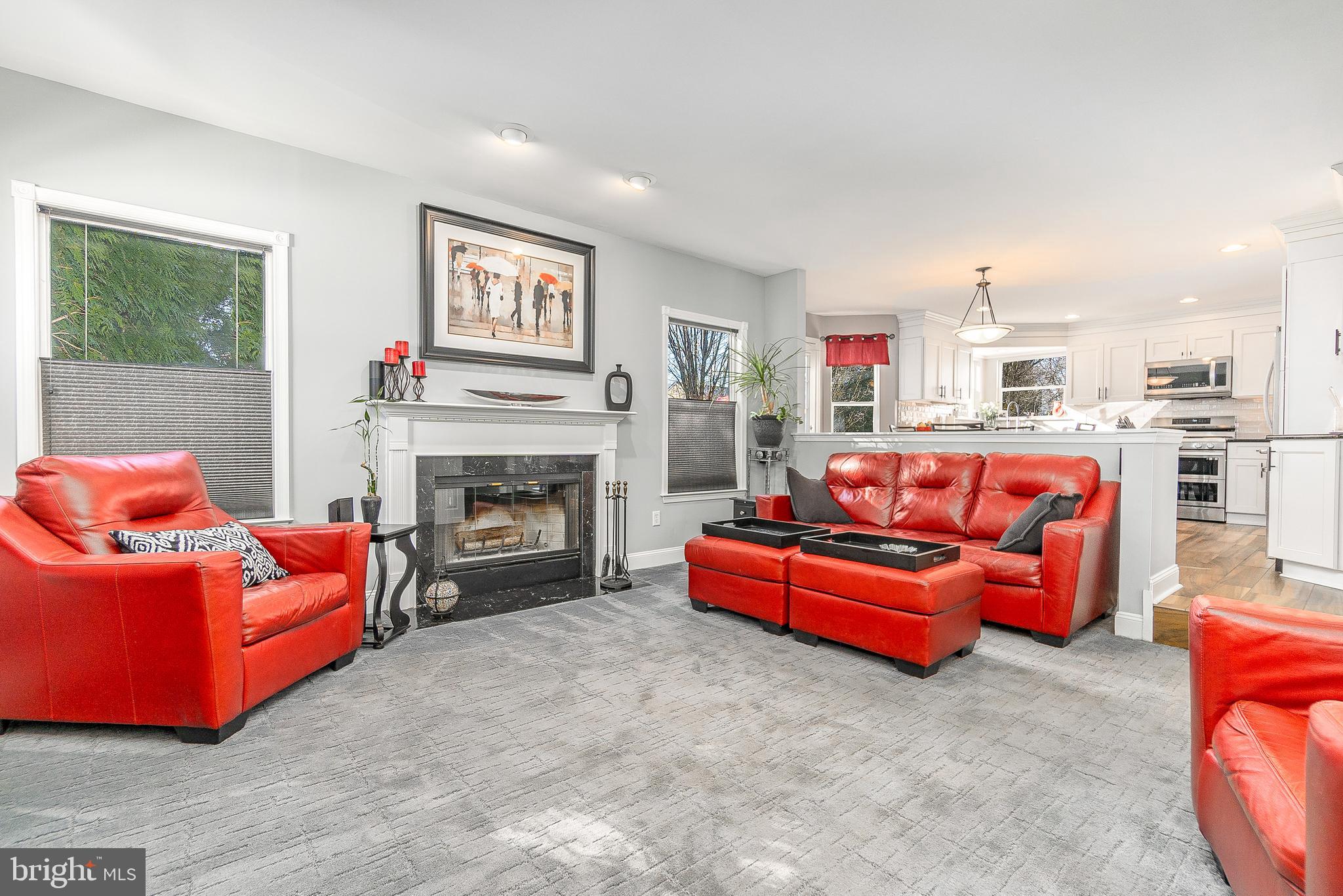 1019 RIVERWALK DRIVE