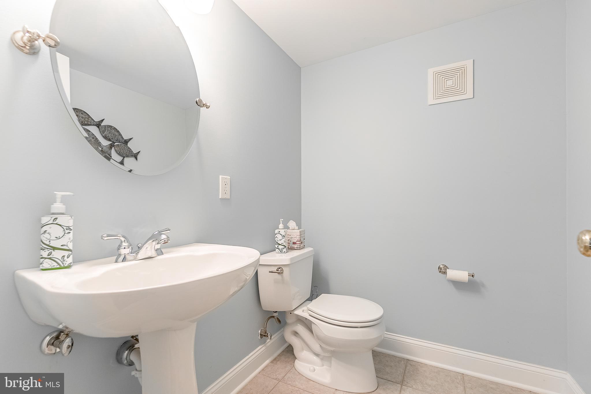 1019 RIVERWALK DRIVE