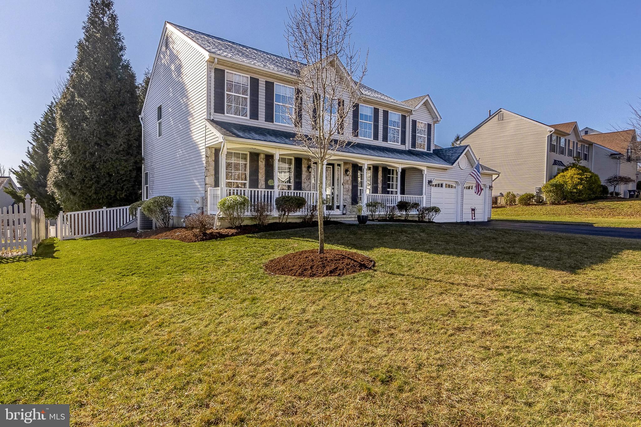1019 RIVERWALK DRIVE