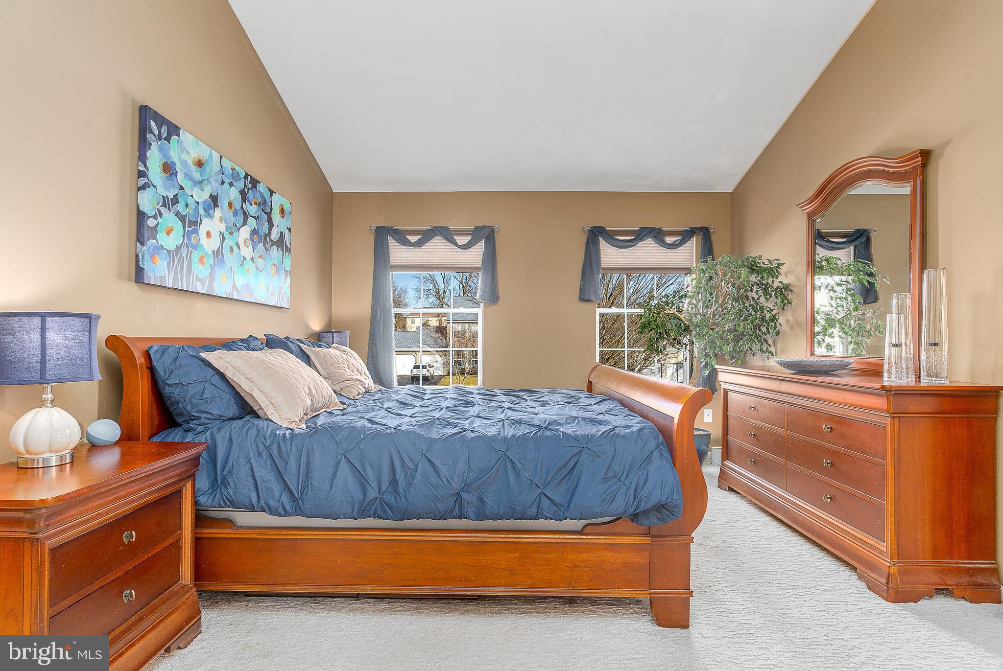 1019 RIVERWALK DRIVE