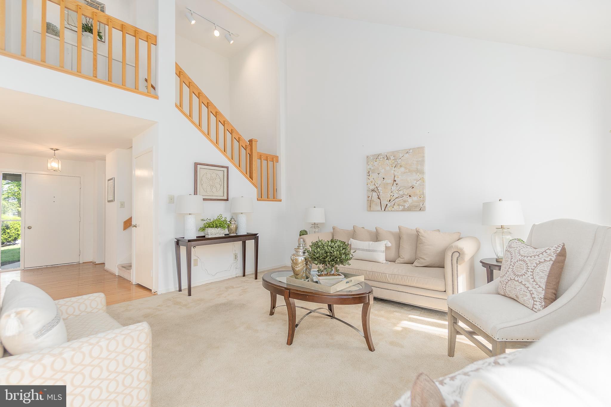 287 DEVON WAY