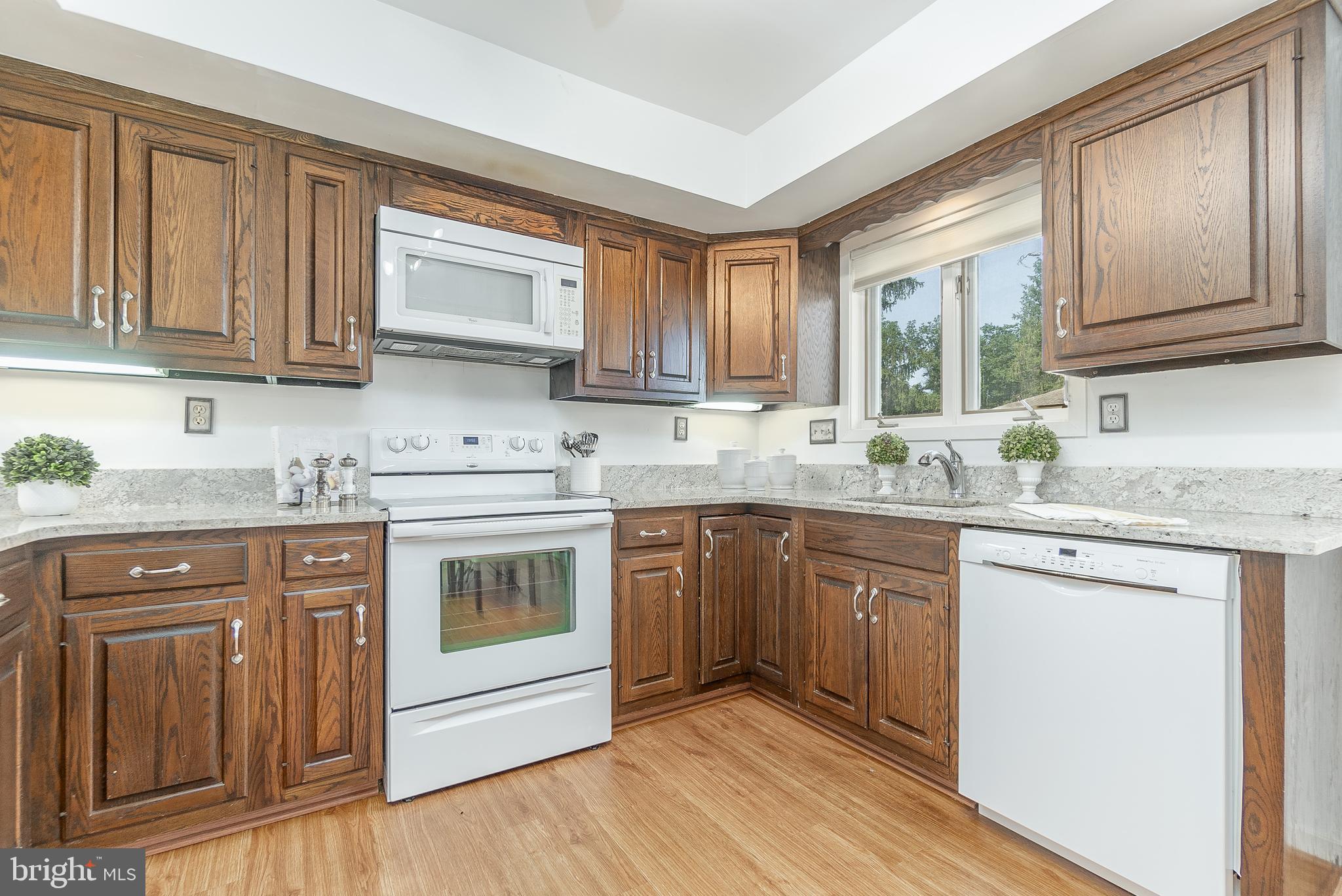 287 DEVON WAY