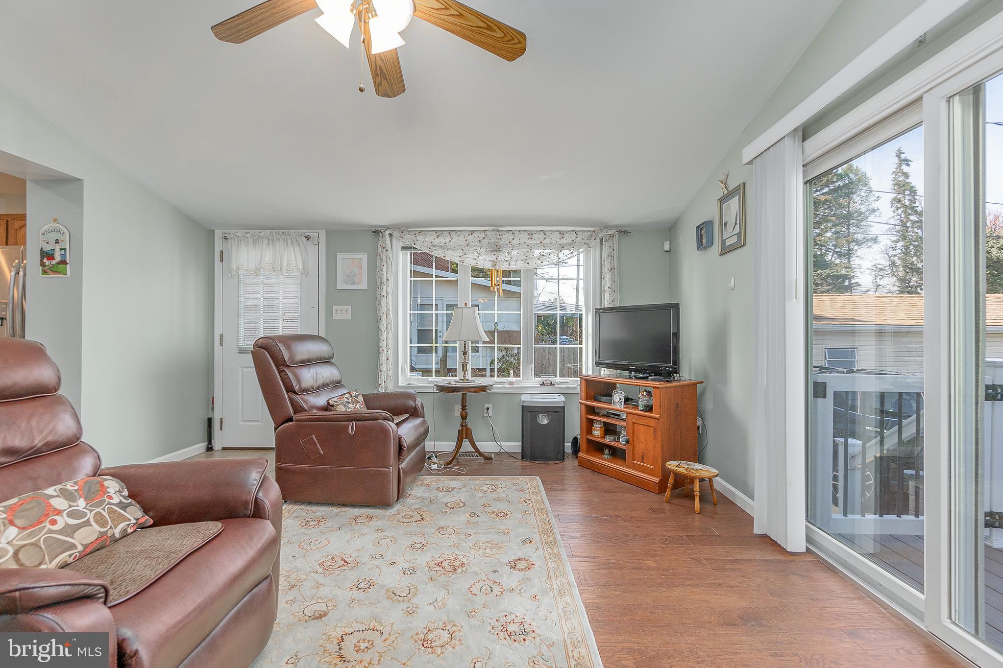 814 SHEFFIELD DRIVE
