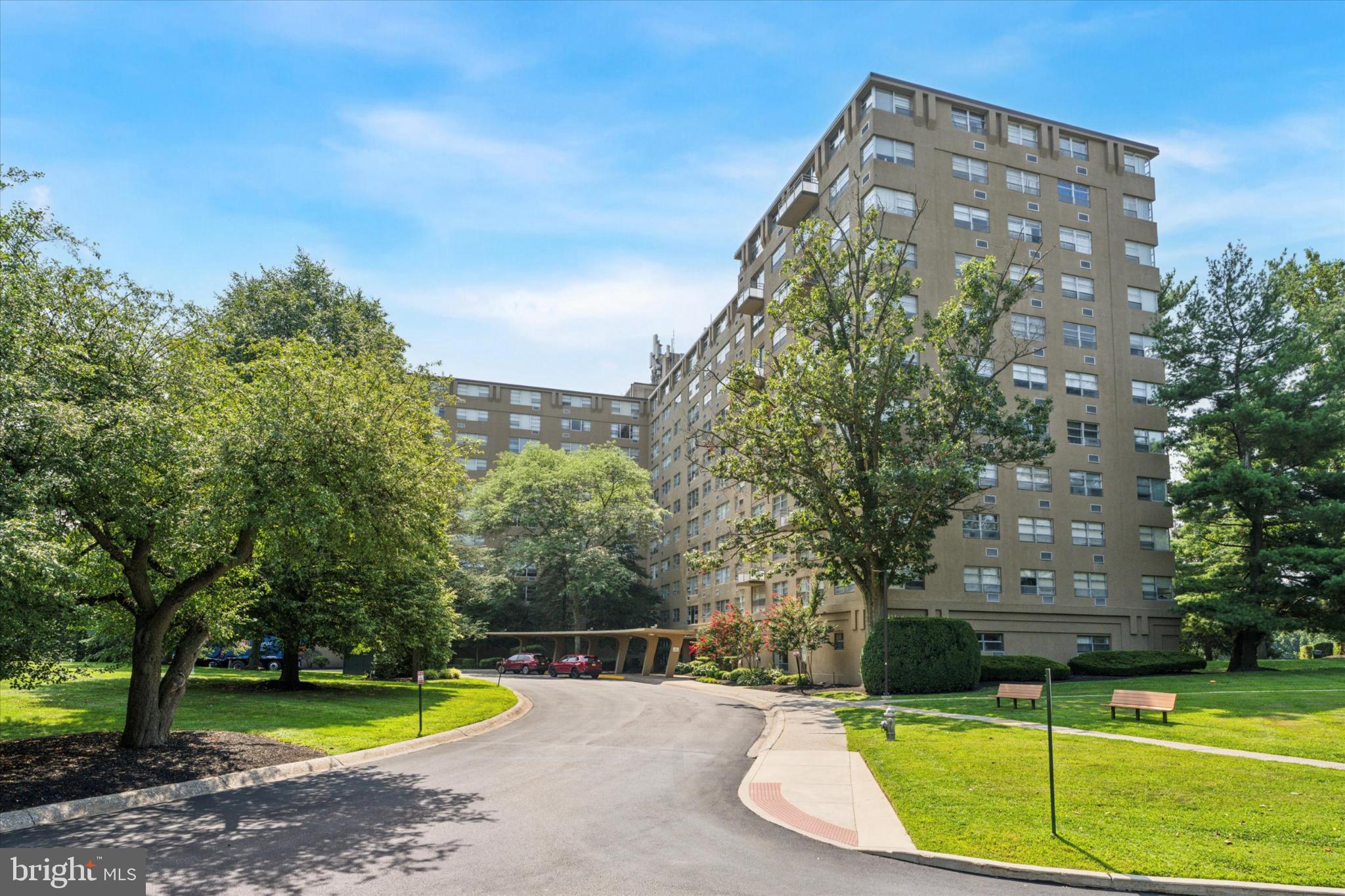 1030 E LANCASTER AVENUE 521