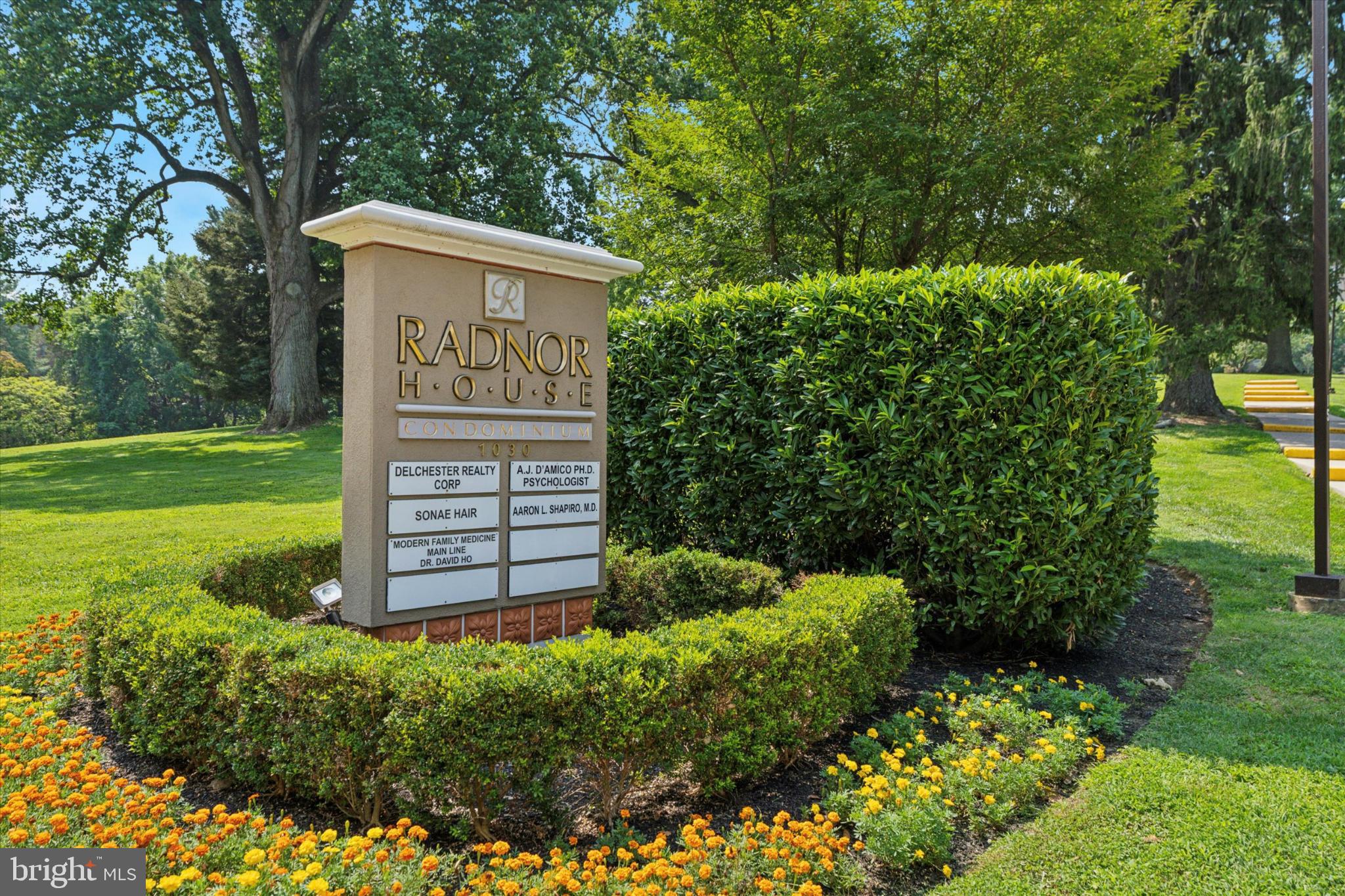 1030 E LANCASTER AVENUE 521