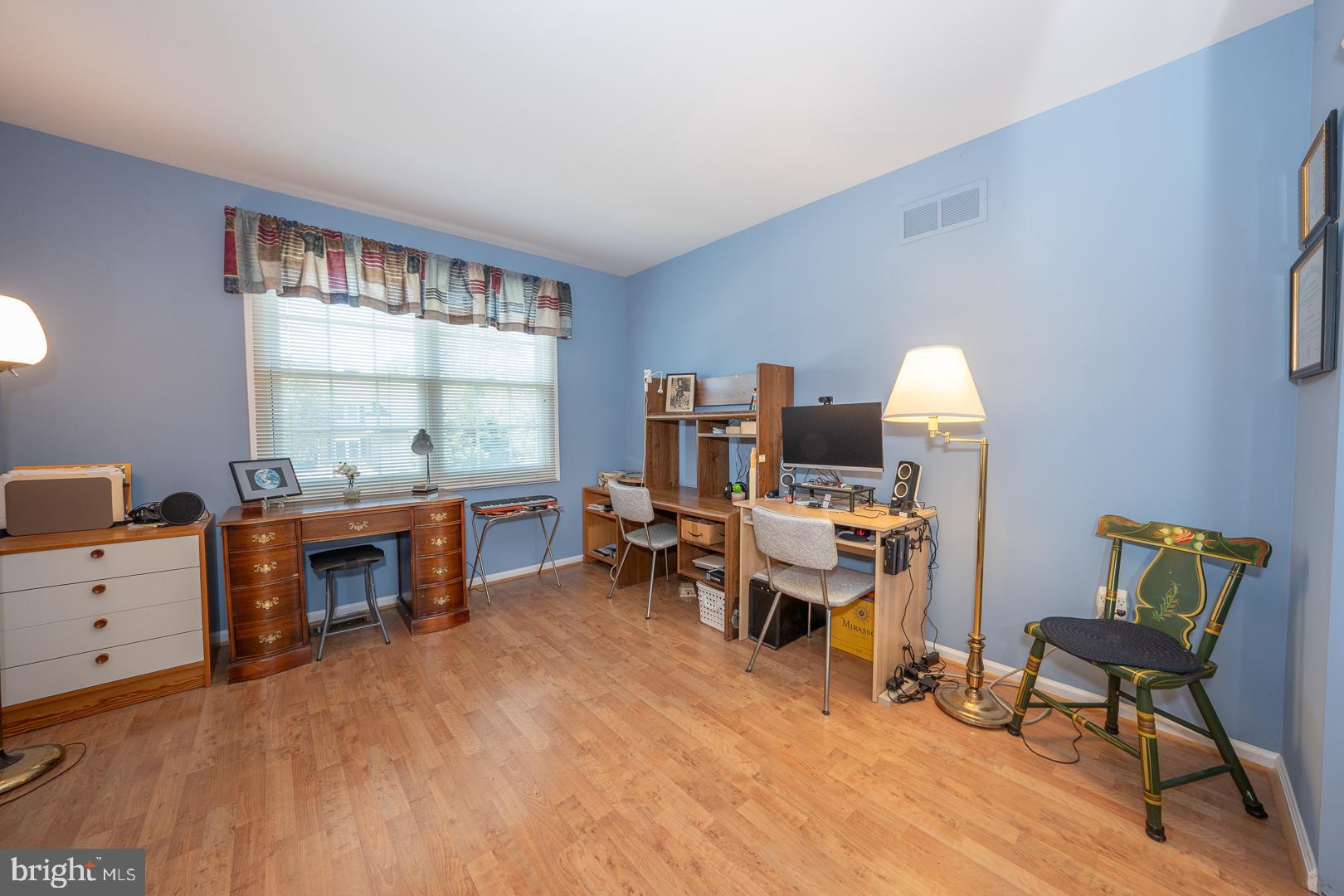 270 FREELAND DRIVE