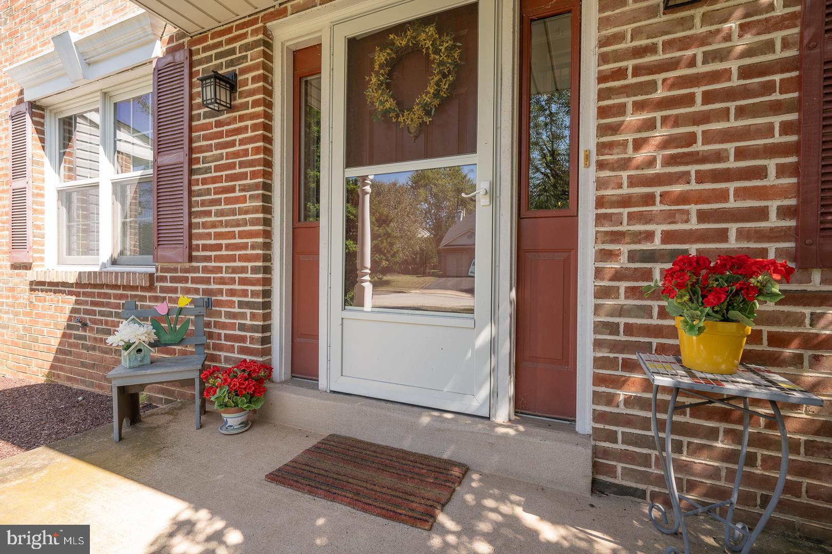270 FREELAND DRIVE