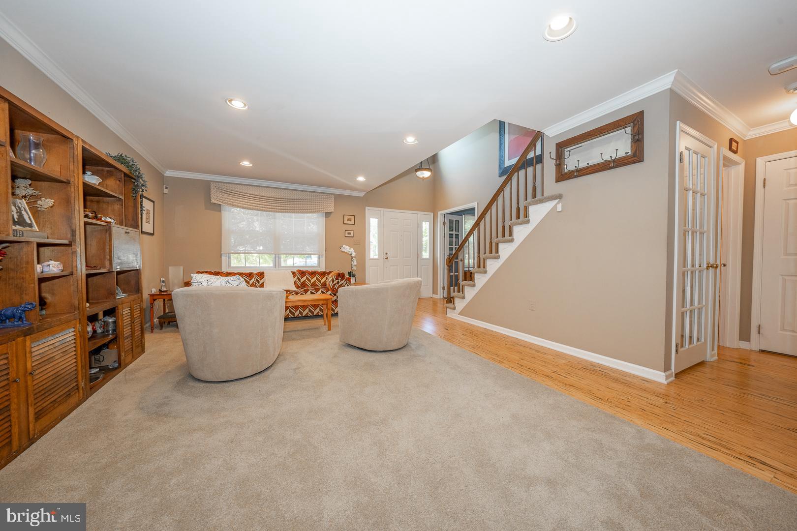 270 FREELAND DRIVE