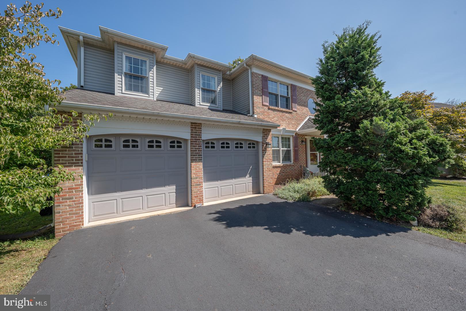 270 FREELAND DRIVE