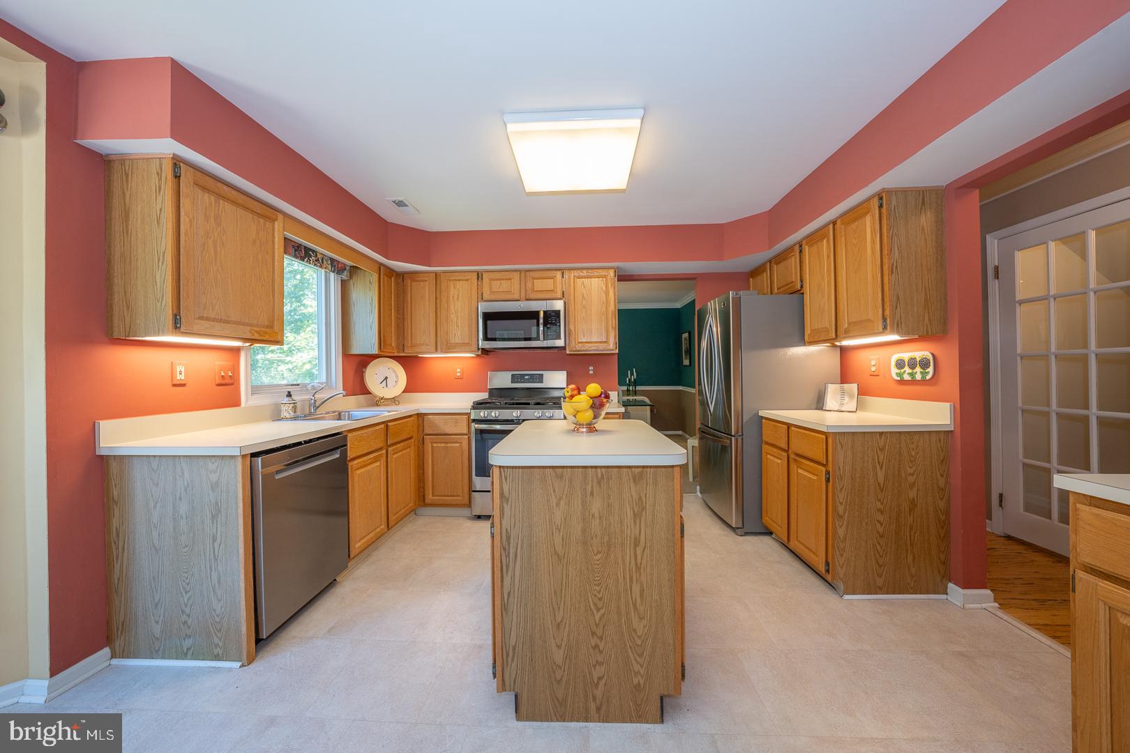 270 FREELAND DRIVE