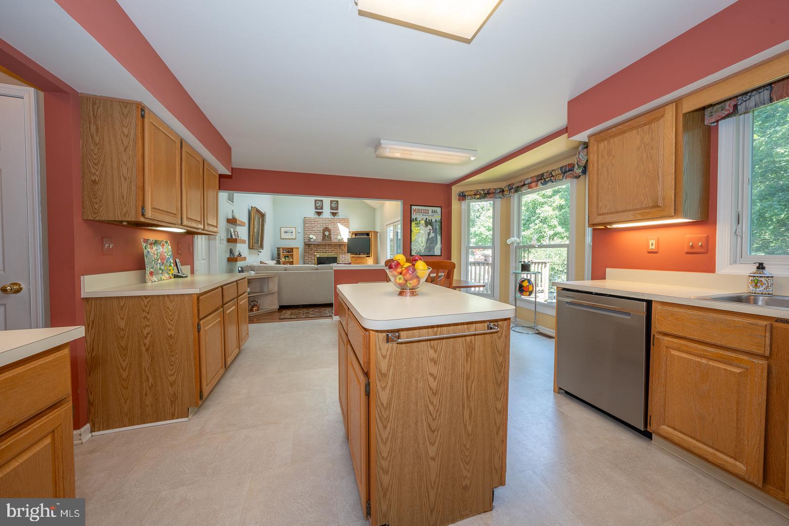 270 FREELAND DRIVE