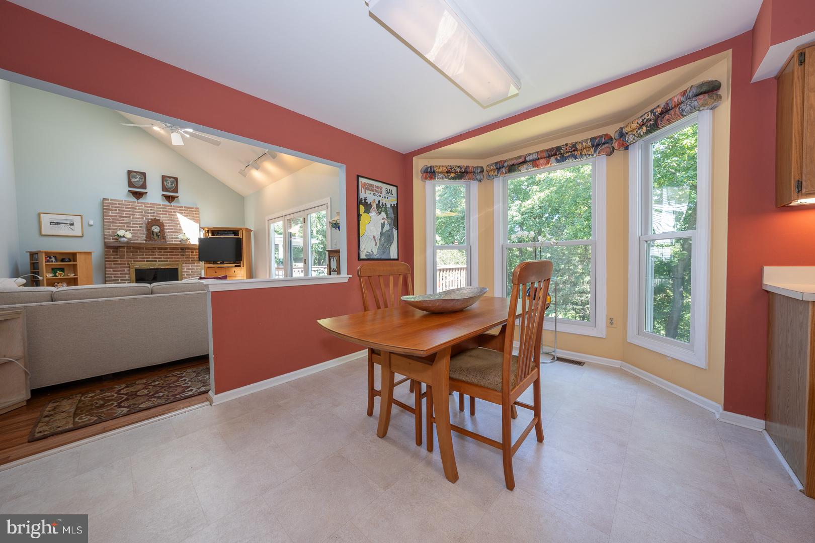 270 FREELAND DRIVE