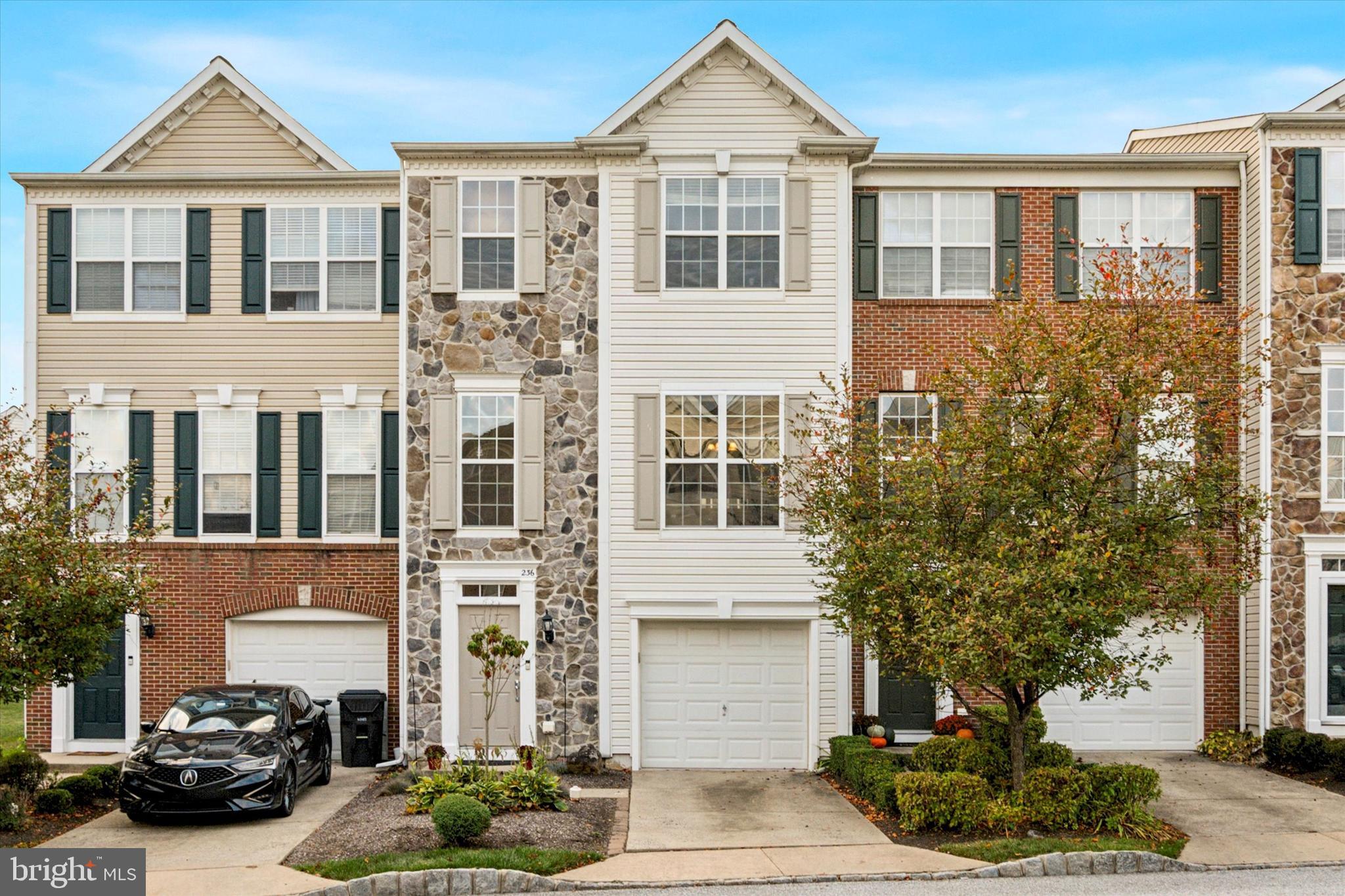 236 BAXTER DRIVE